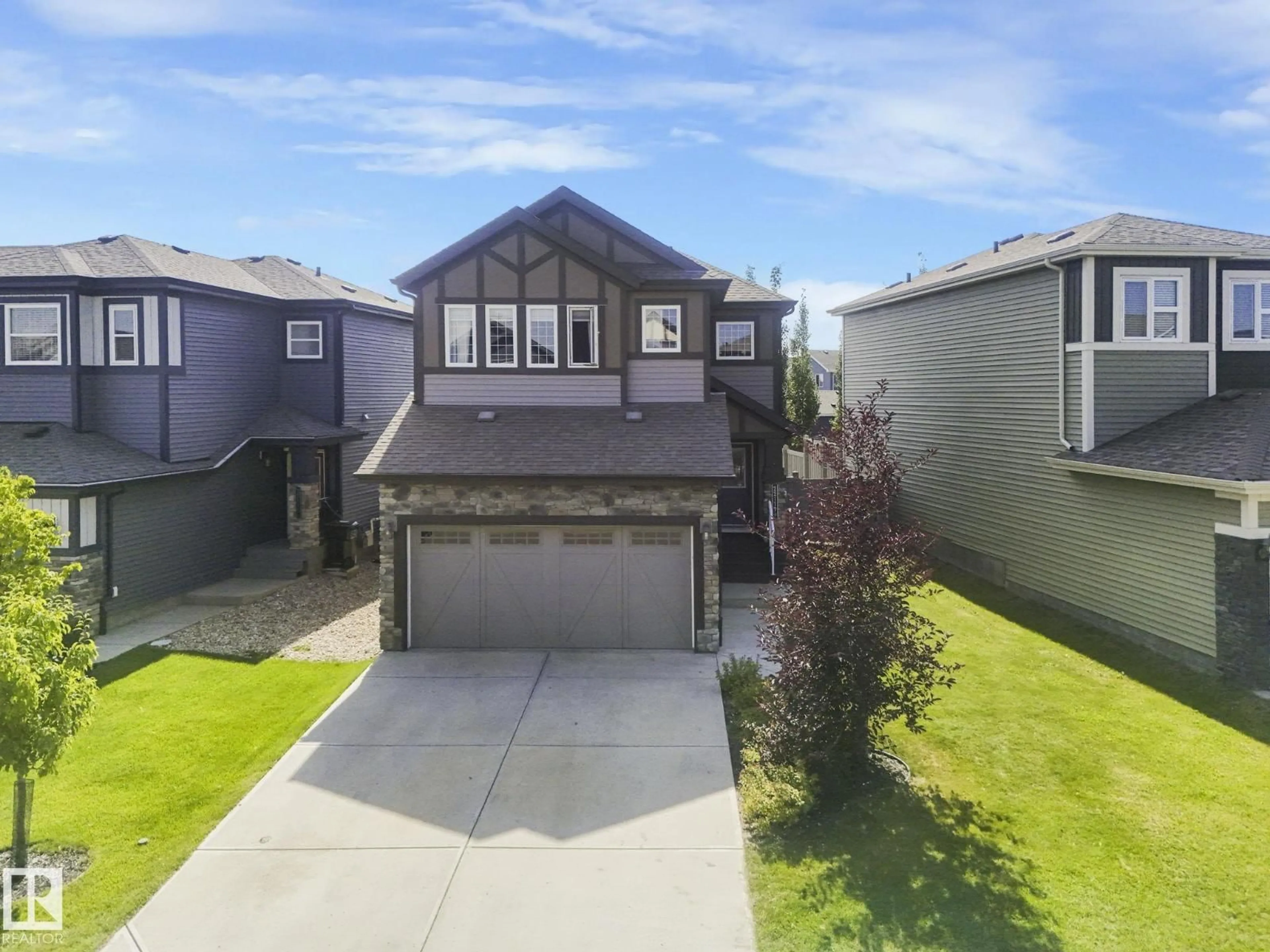 A pic from outside/outdoor area/front of a property/back of a property/a pic from drone, street for NW - 22119 87 AV, Edmonton Alberta T5T7H7