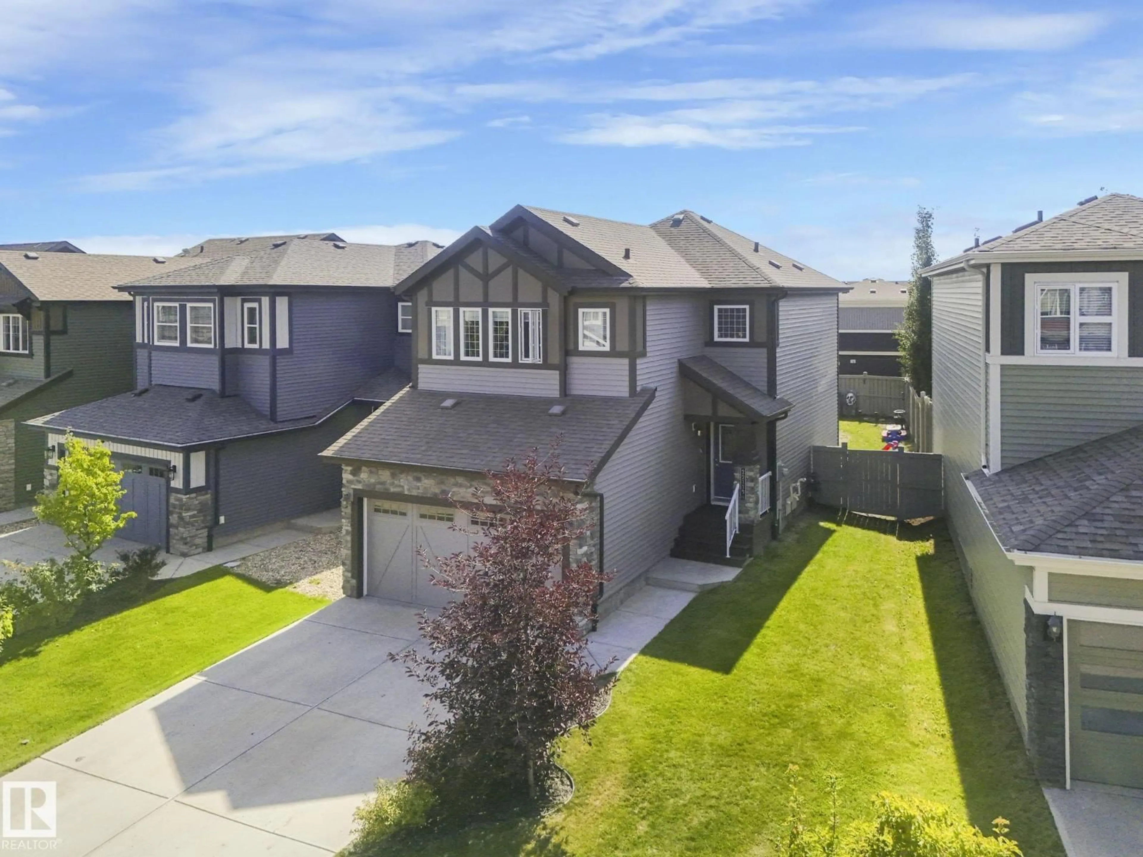 A pic from outside/outdoor area/front of a property/back of a property/a pic from drone, street for NW - 22119 87 AV, Edmonton Alberta T5T7H7