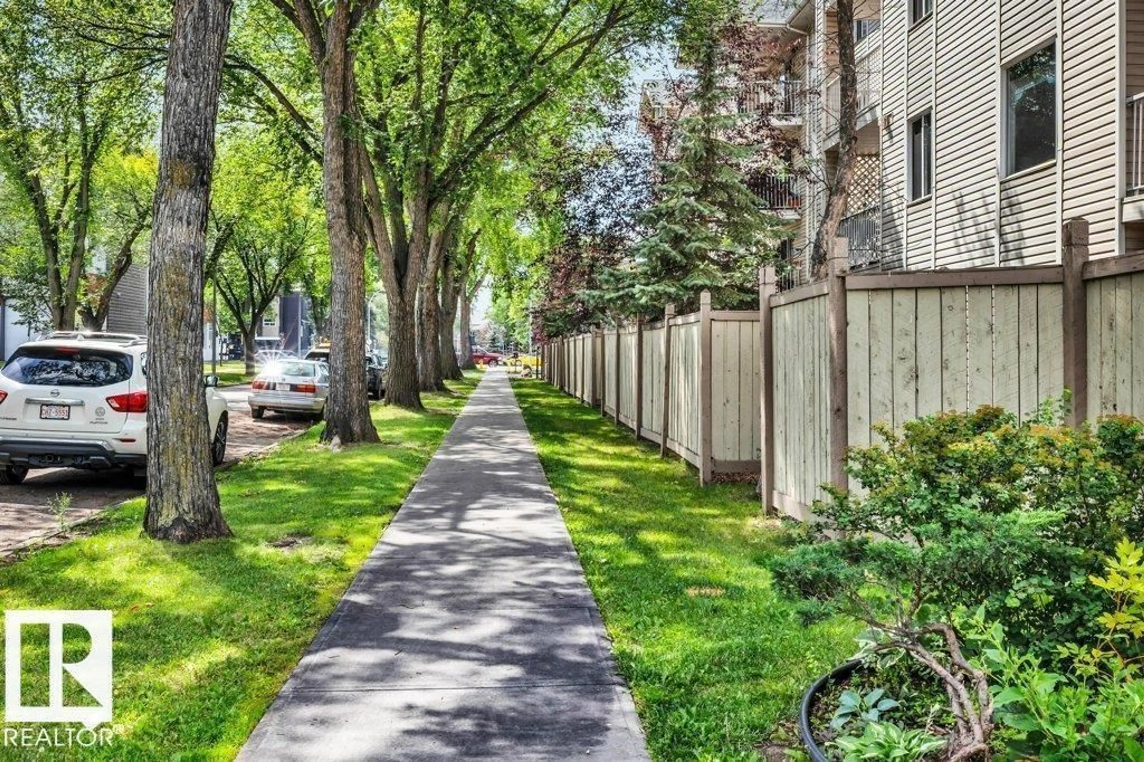 Patio, street for 11214 - 2314 80 ST, Edmonton Alberta T5B4V9