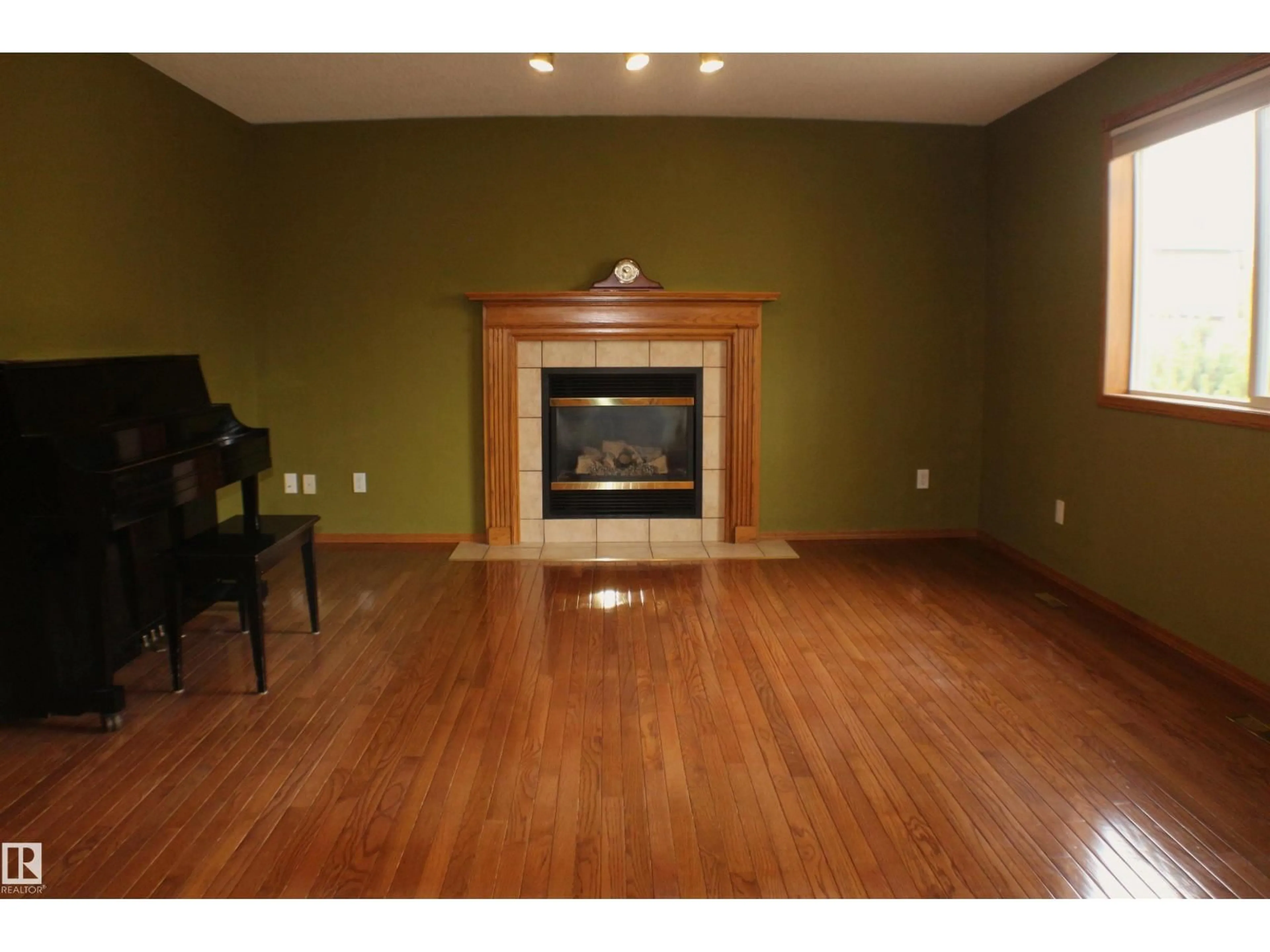 Unknown for 11 ESCADA CL, St. Albert Alberta T8N6X5