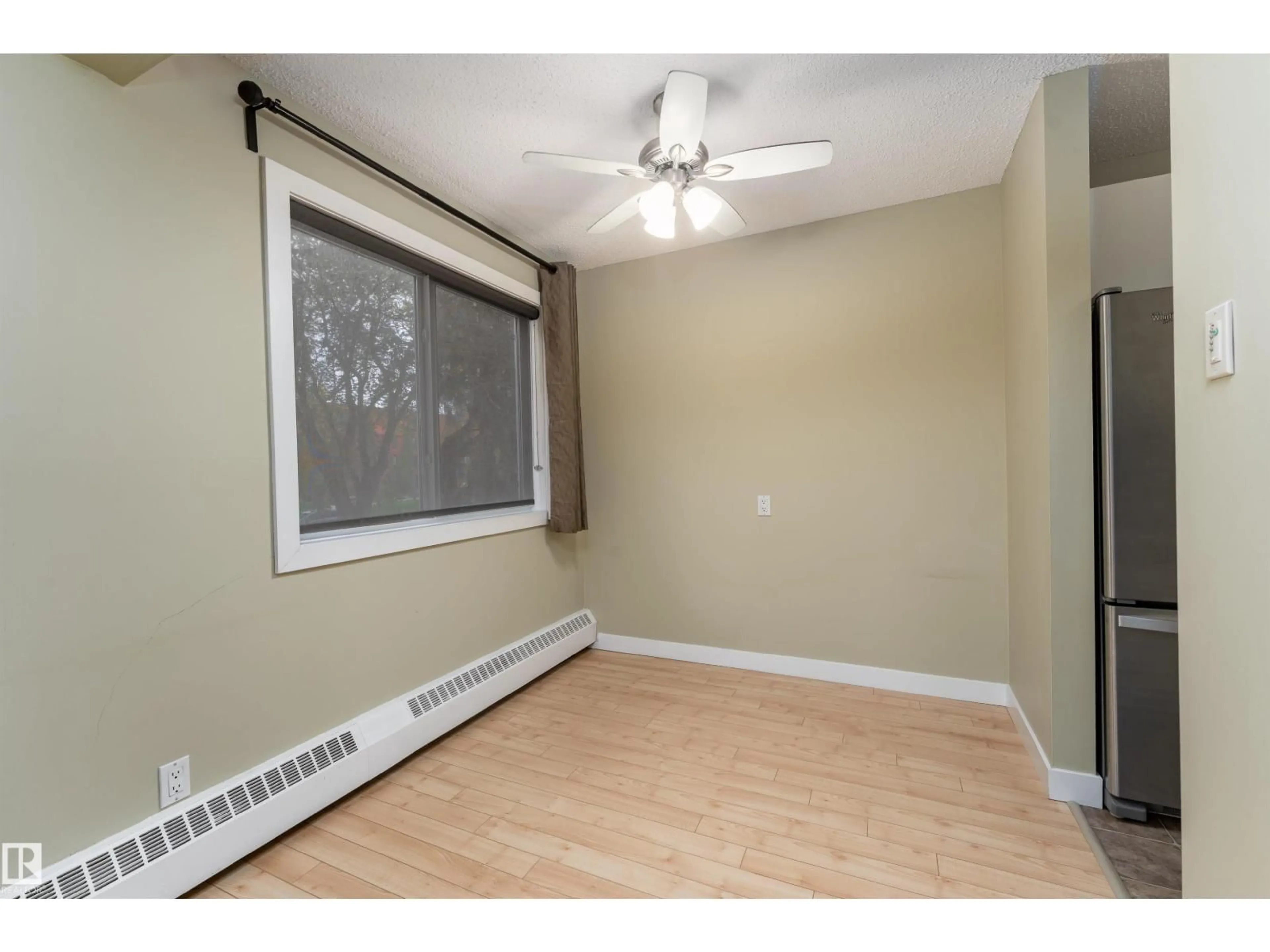 A pic of a room for #201 - 11019 107 ST, Edmonton Alberta T5H2Z6