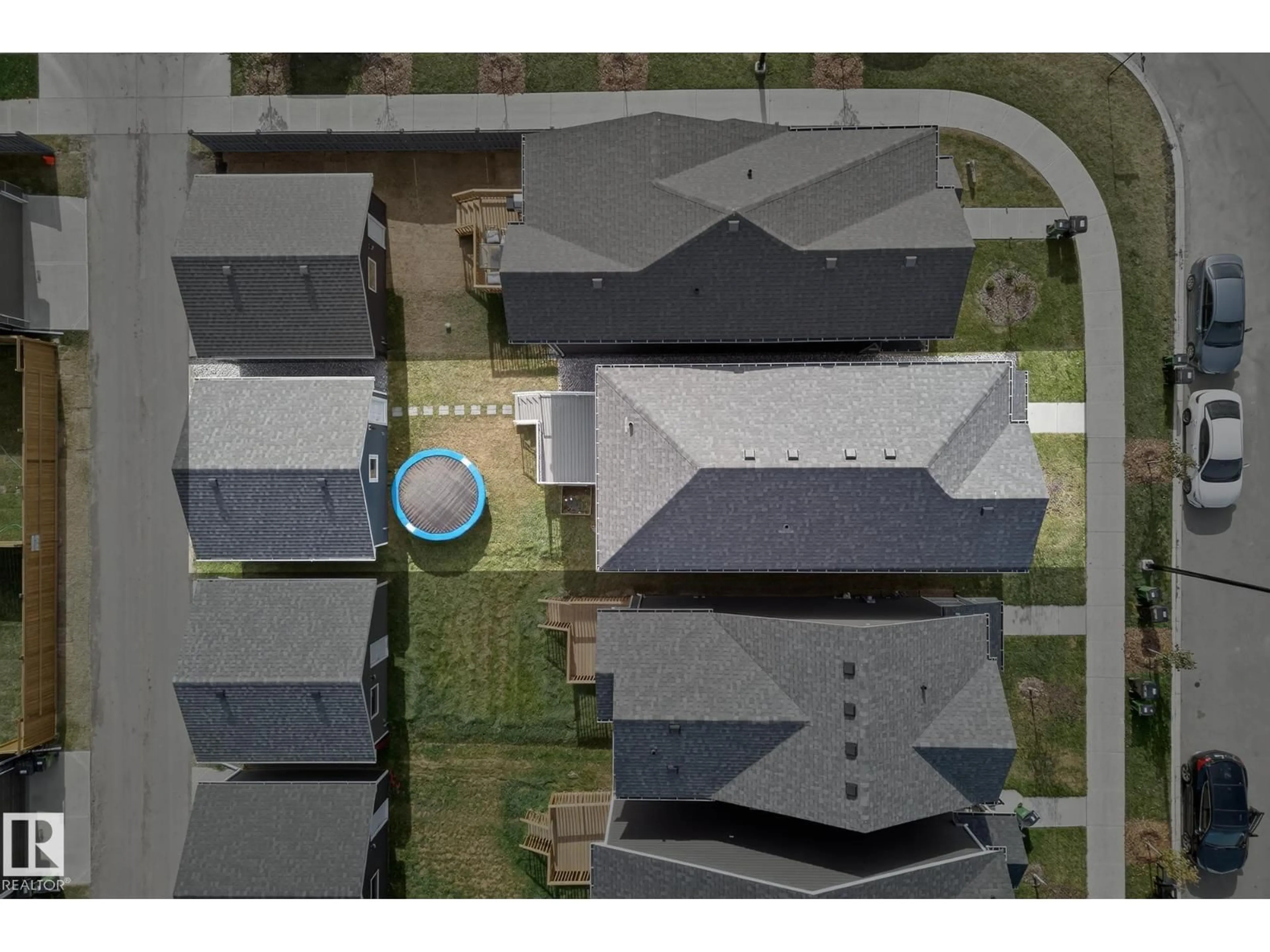 A pic from outside/outdoor area/front of a property/back of a property/a pic from drone, unknown for SW - 3451 169 ST, Edmonton Alberta T6W5M4