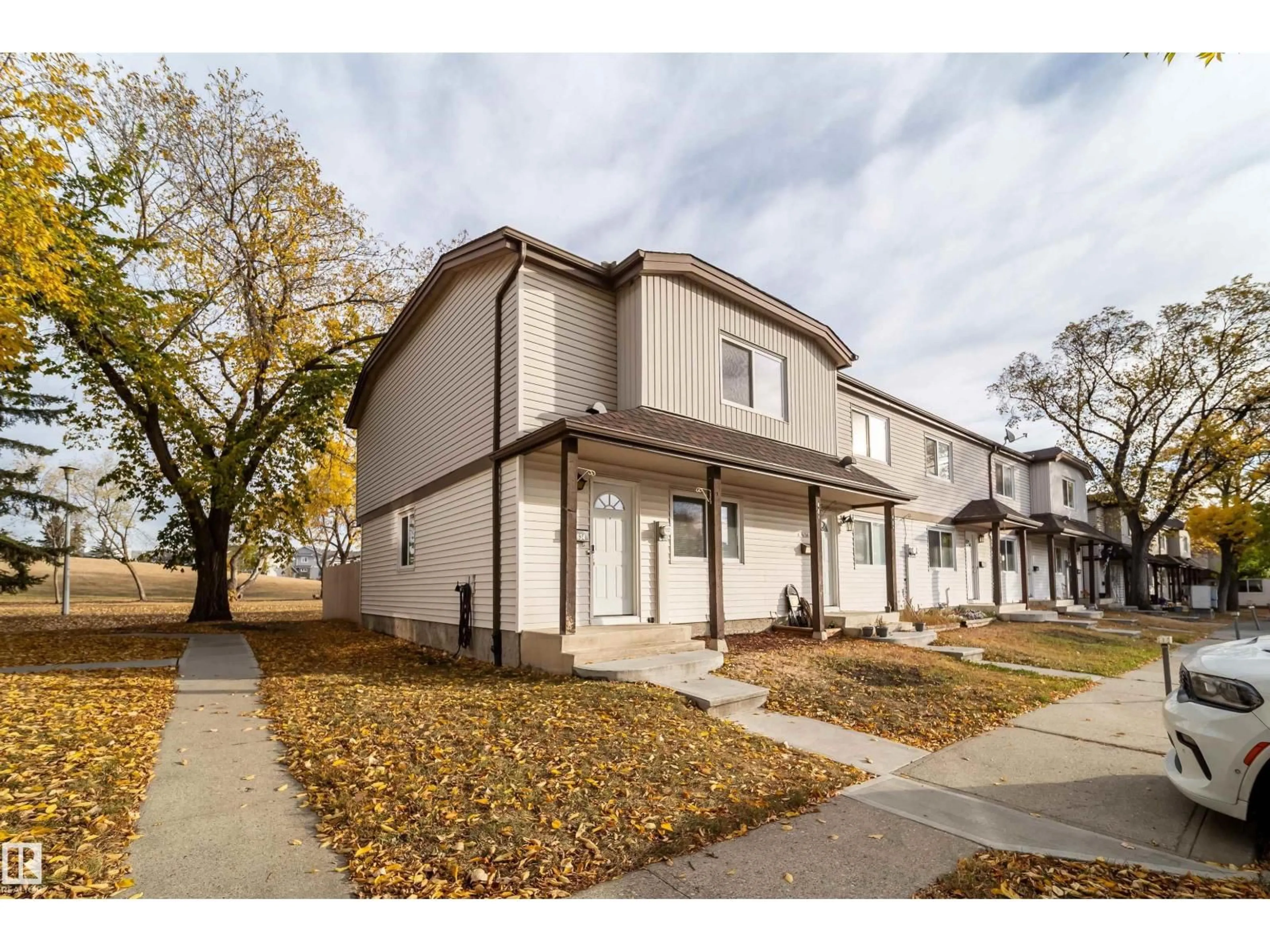 Unknown for NW - 14634 54 ST, Edmonton Alberta T5A4L6