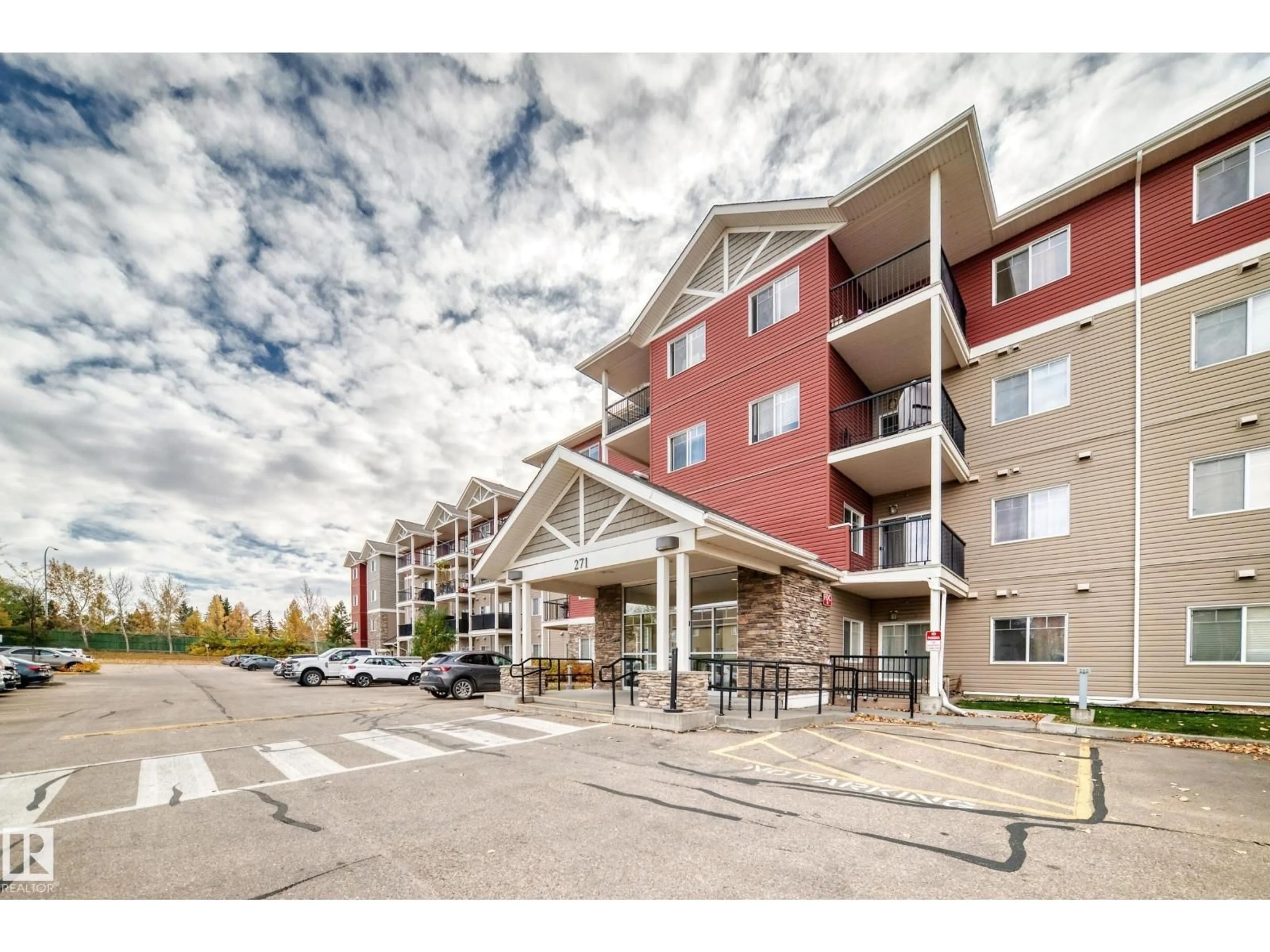 Patio, unknown for #412 - 271 CHARLOTTE WY, Sherwood Park Alberta T8H0N9
