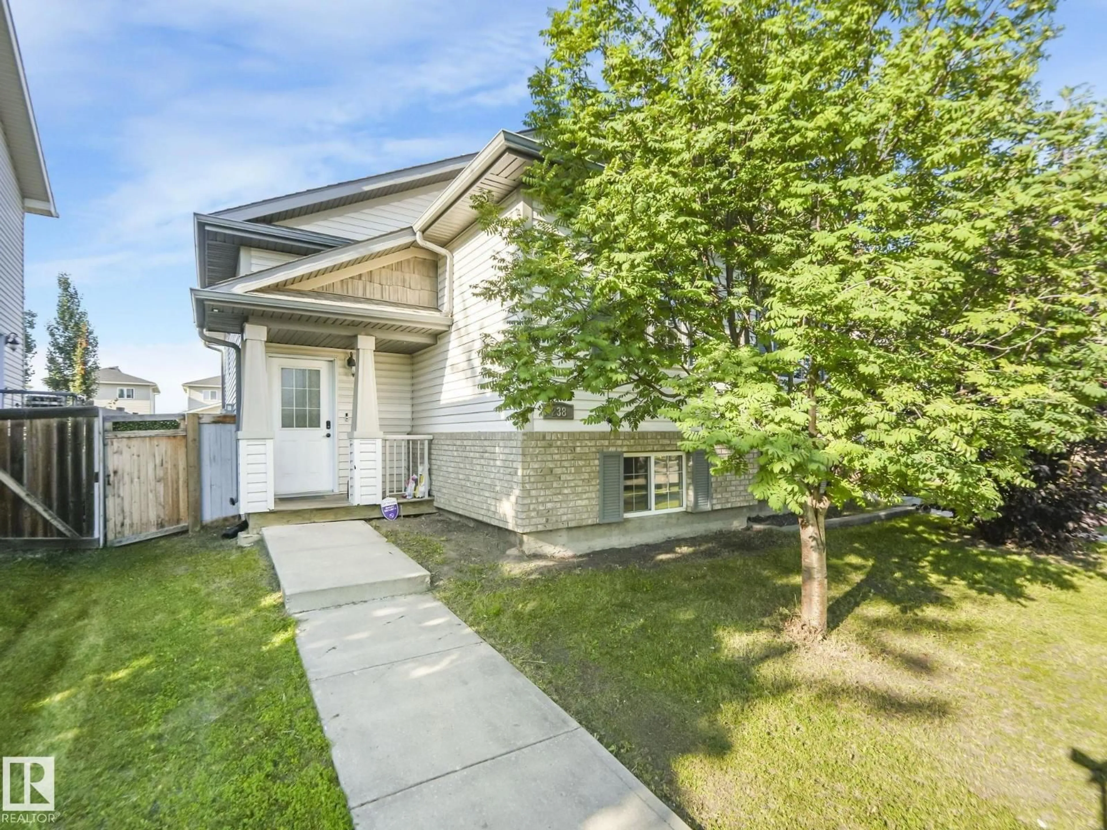 Unknown for 238 AVENA CI, Leduc Alberta T9E0L8