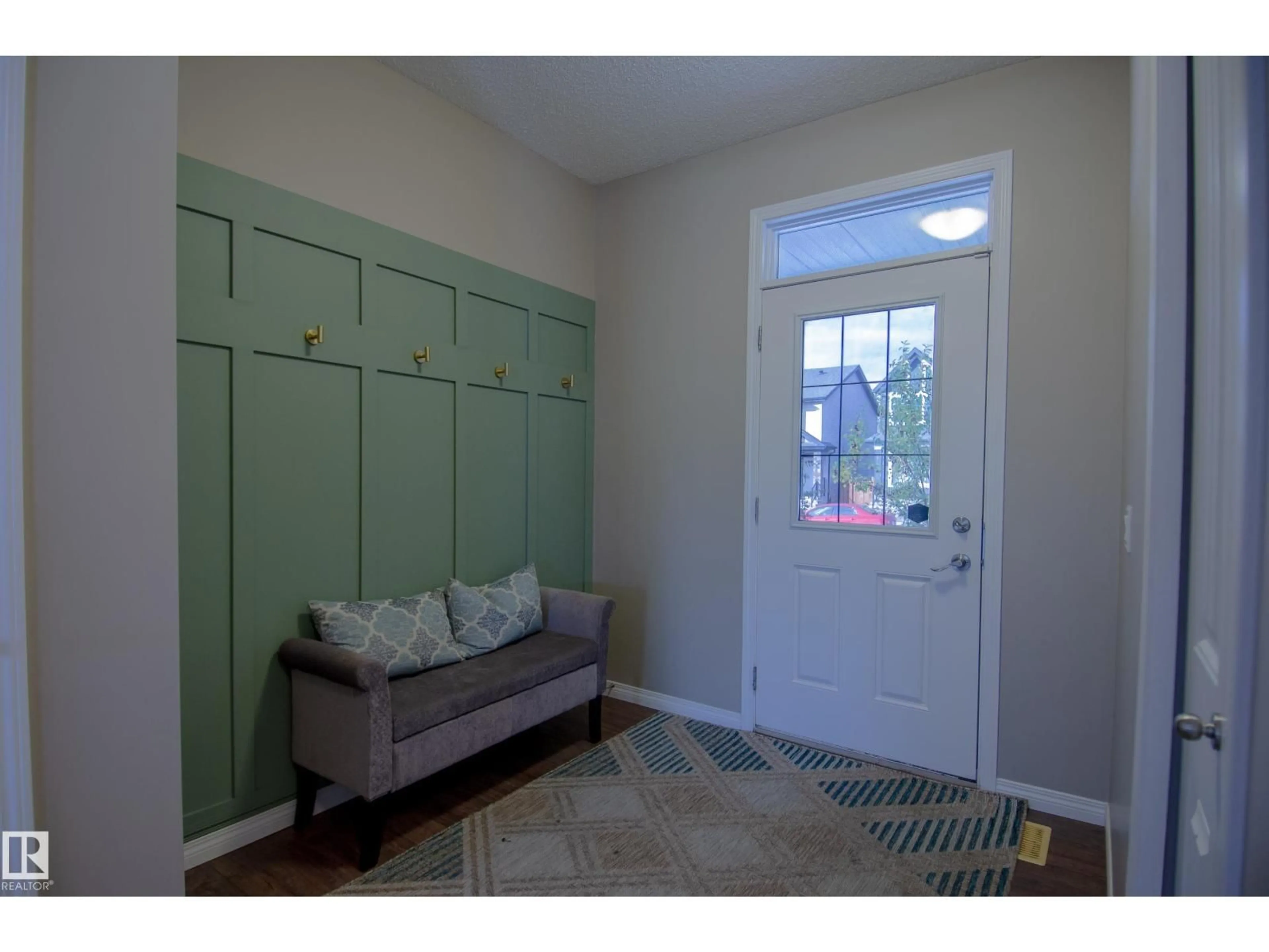 Indoor entryway for 6129 176 AV, Edmonton Alberta T5Y3P1