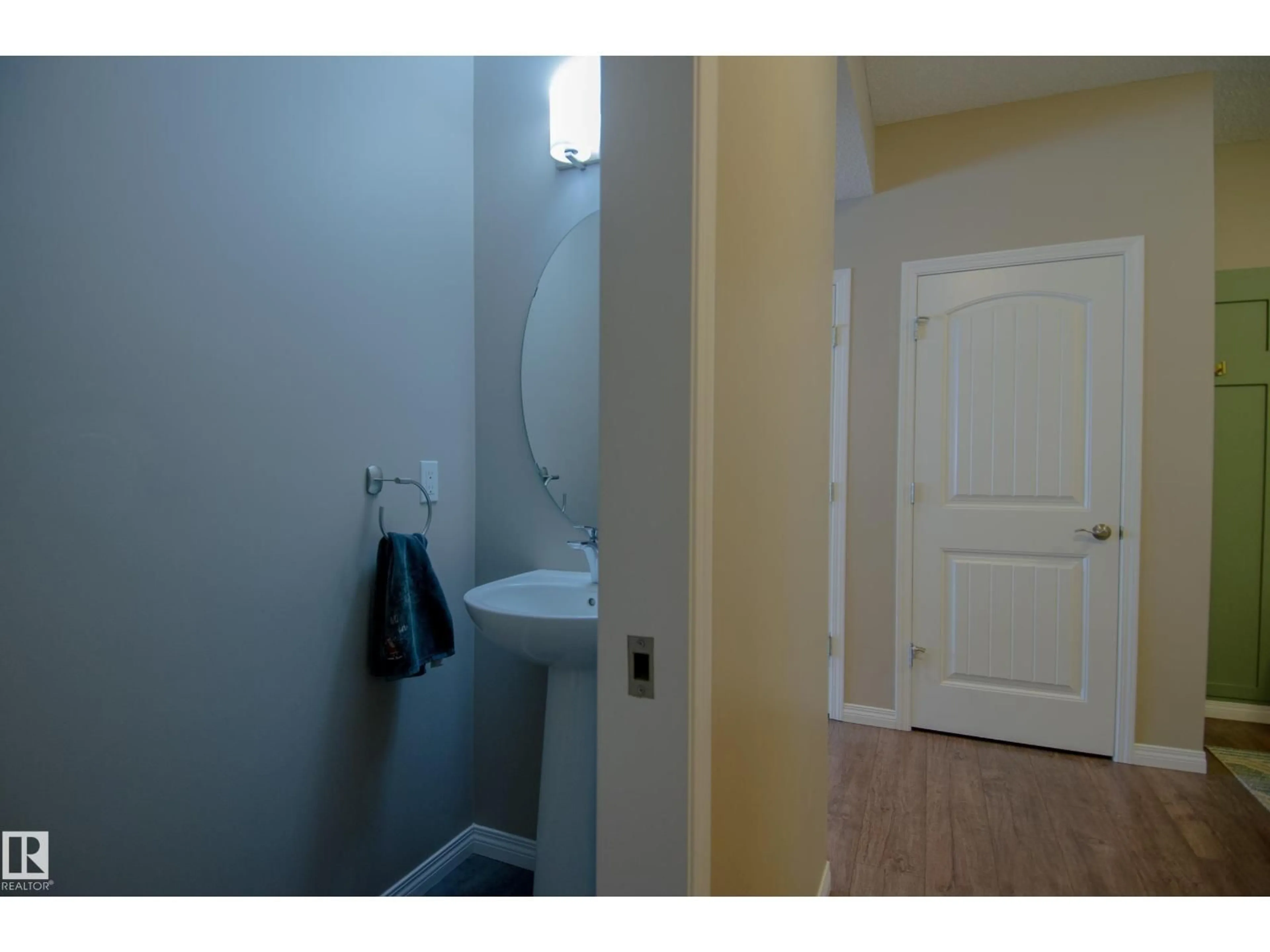 Unknown for 6129 176 AV, Edmonton Alberta T5Y3P1