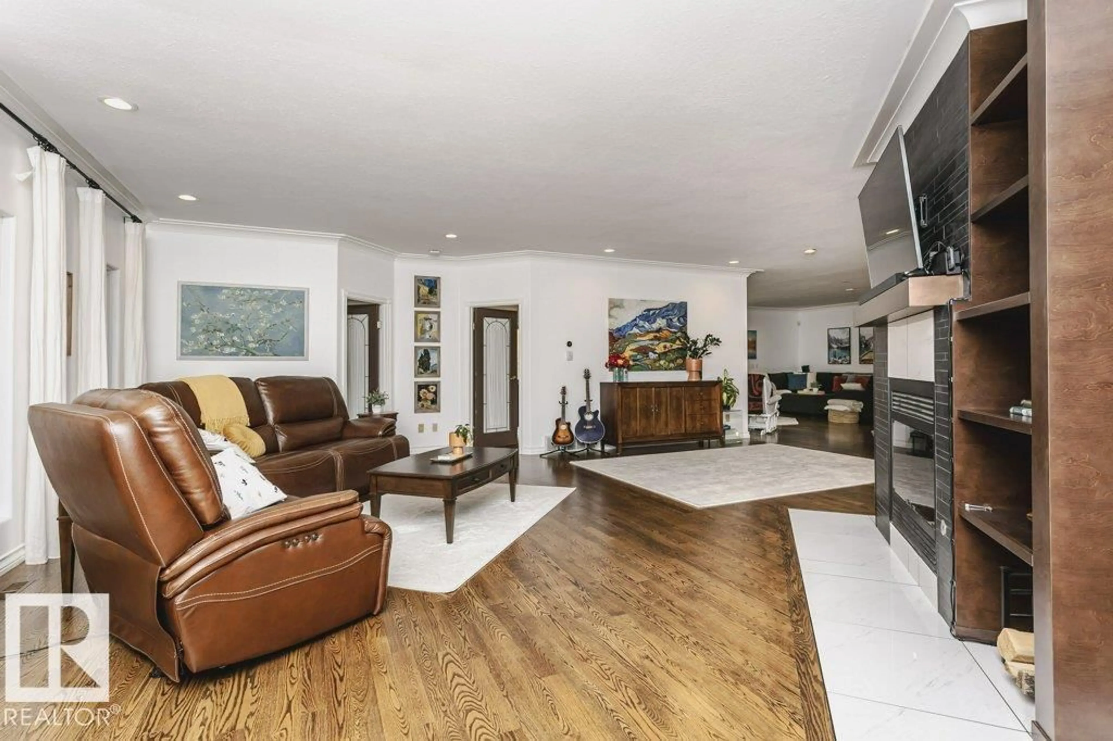 Living room with furniture, unknown for 2 - 52245 RGE RD 225, Rural Strathcona County Alberta T8C1C6