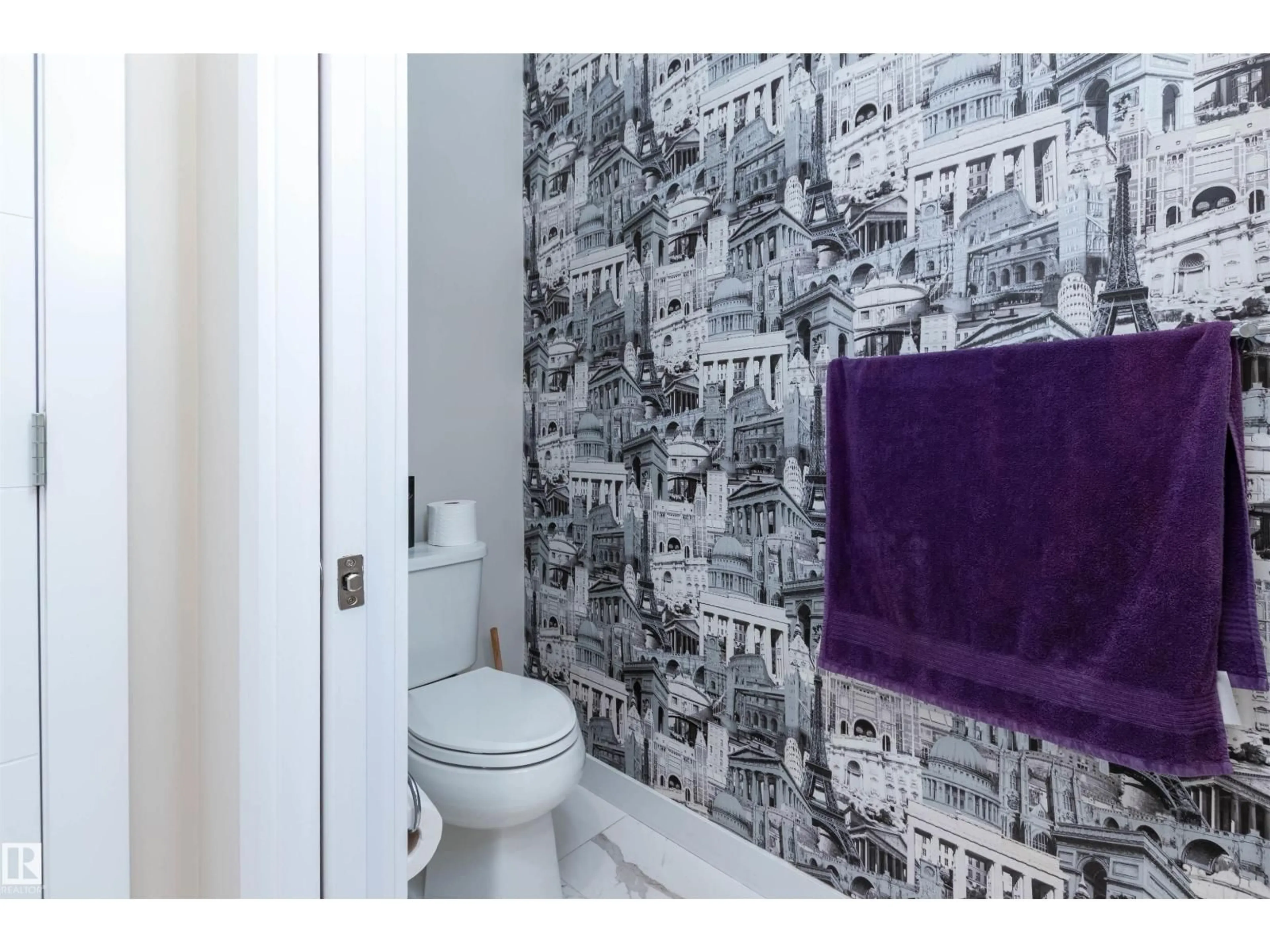 Standard bathroom, unknown for 210 SAGO CV, Sherwood Park Alberta T8H1A8