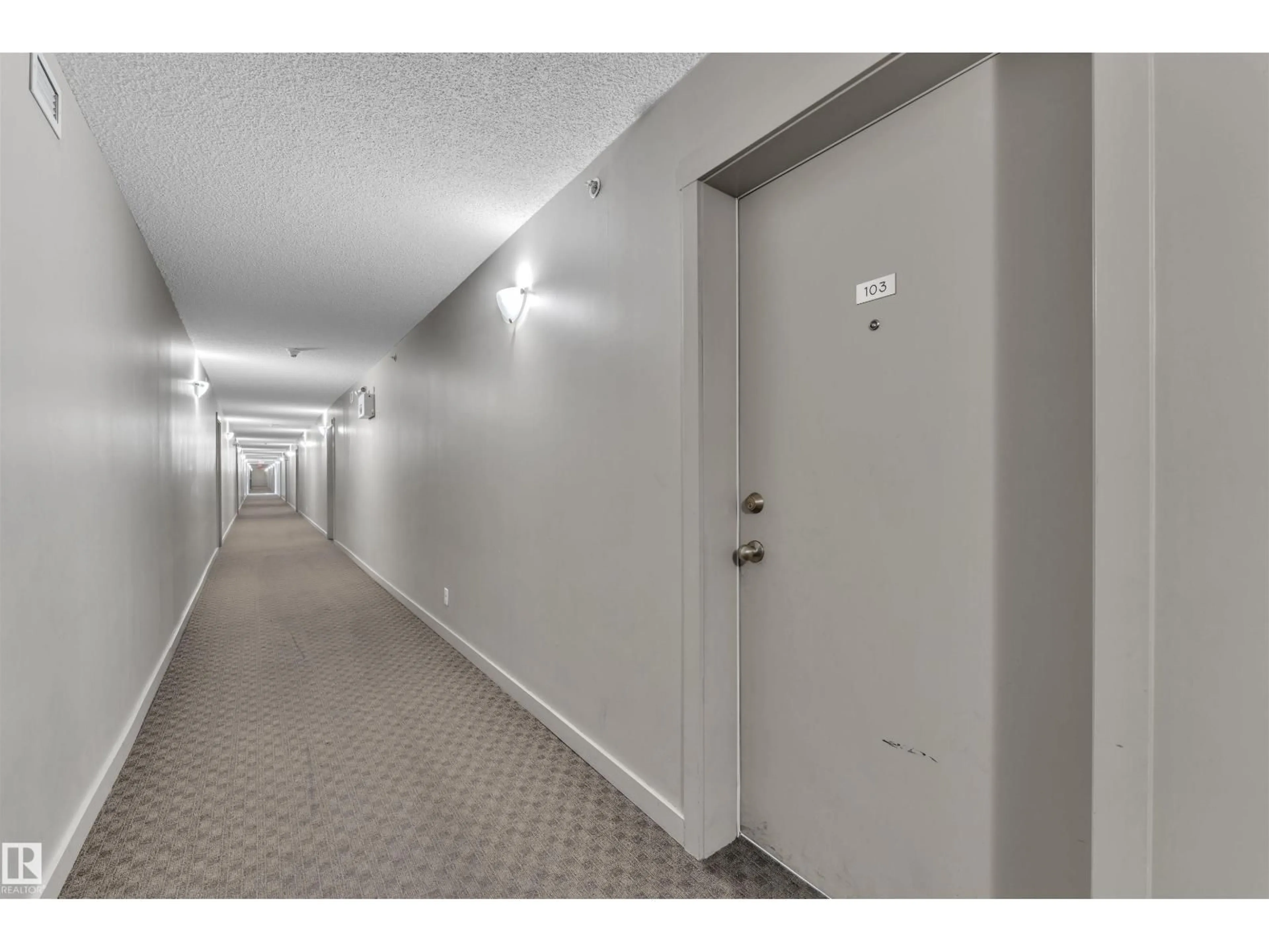 Indoor foyer for #103 - 107 WATT CM, Edmonton Alberta T6X2C6