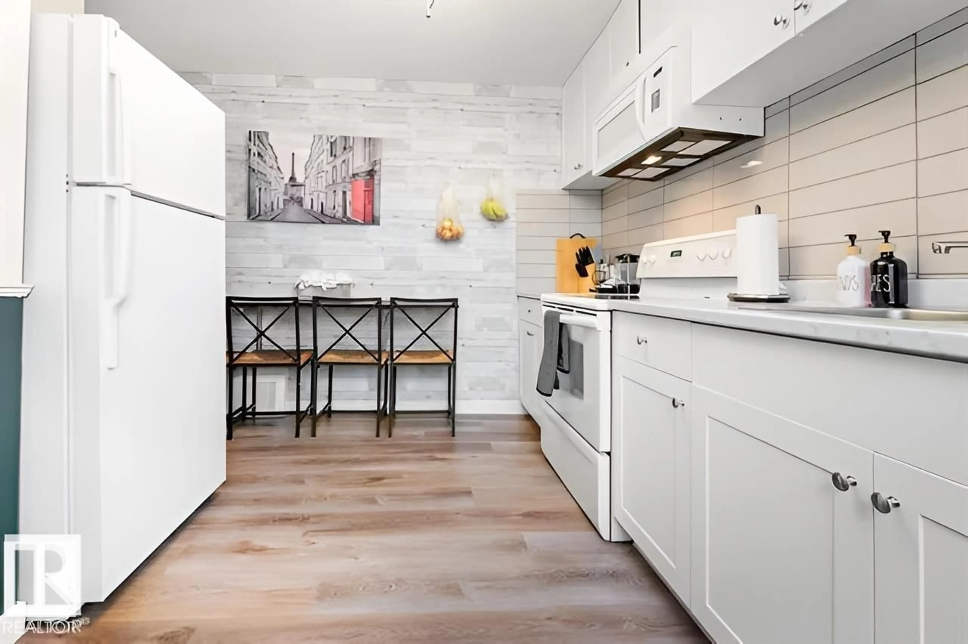 Unknown for 10345 159 ST, Edmonton Alberta T5P3A5