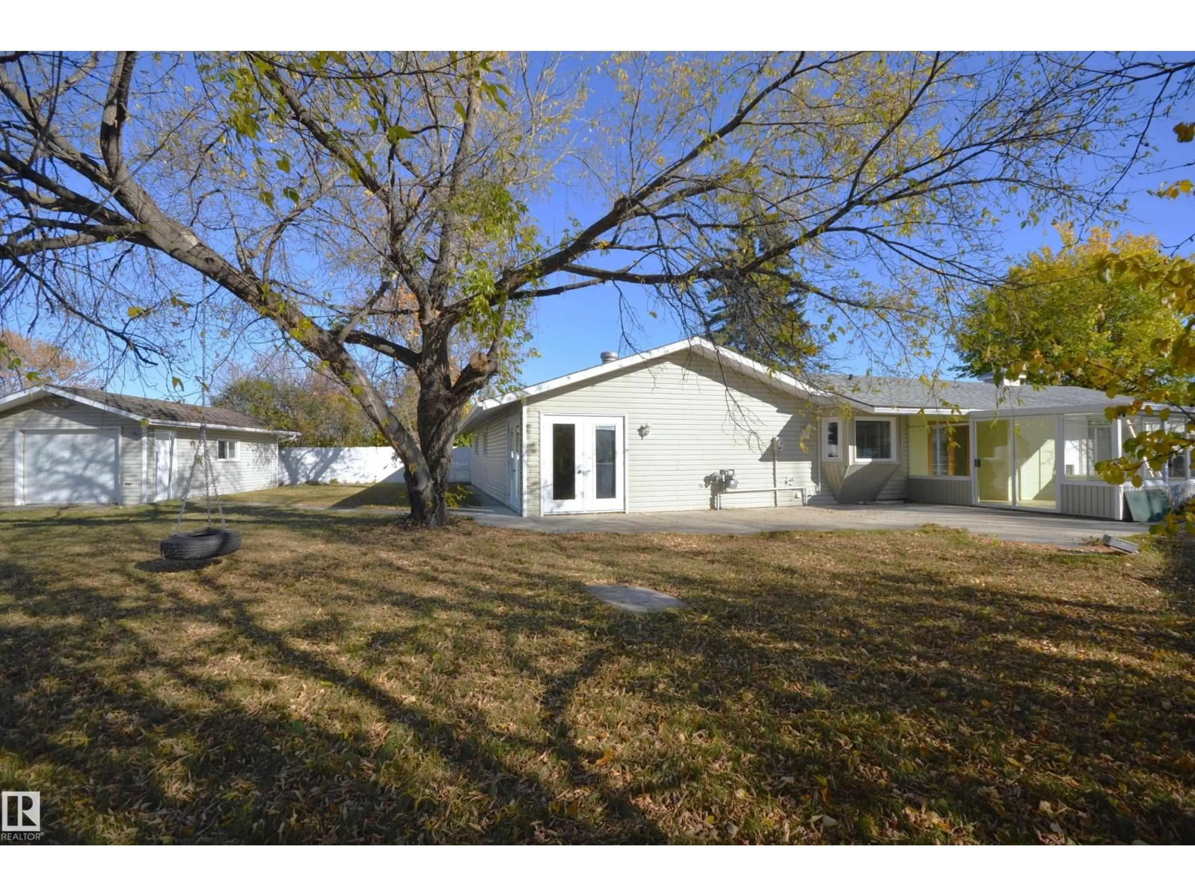 A pic from outside/outdoor area/front of a property/back of a property/a pic from drone, street for 4308 44 ST, Bonnyville Town Alberta T9N1R9