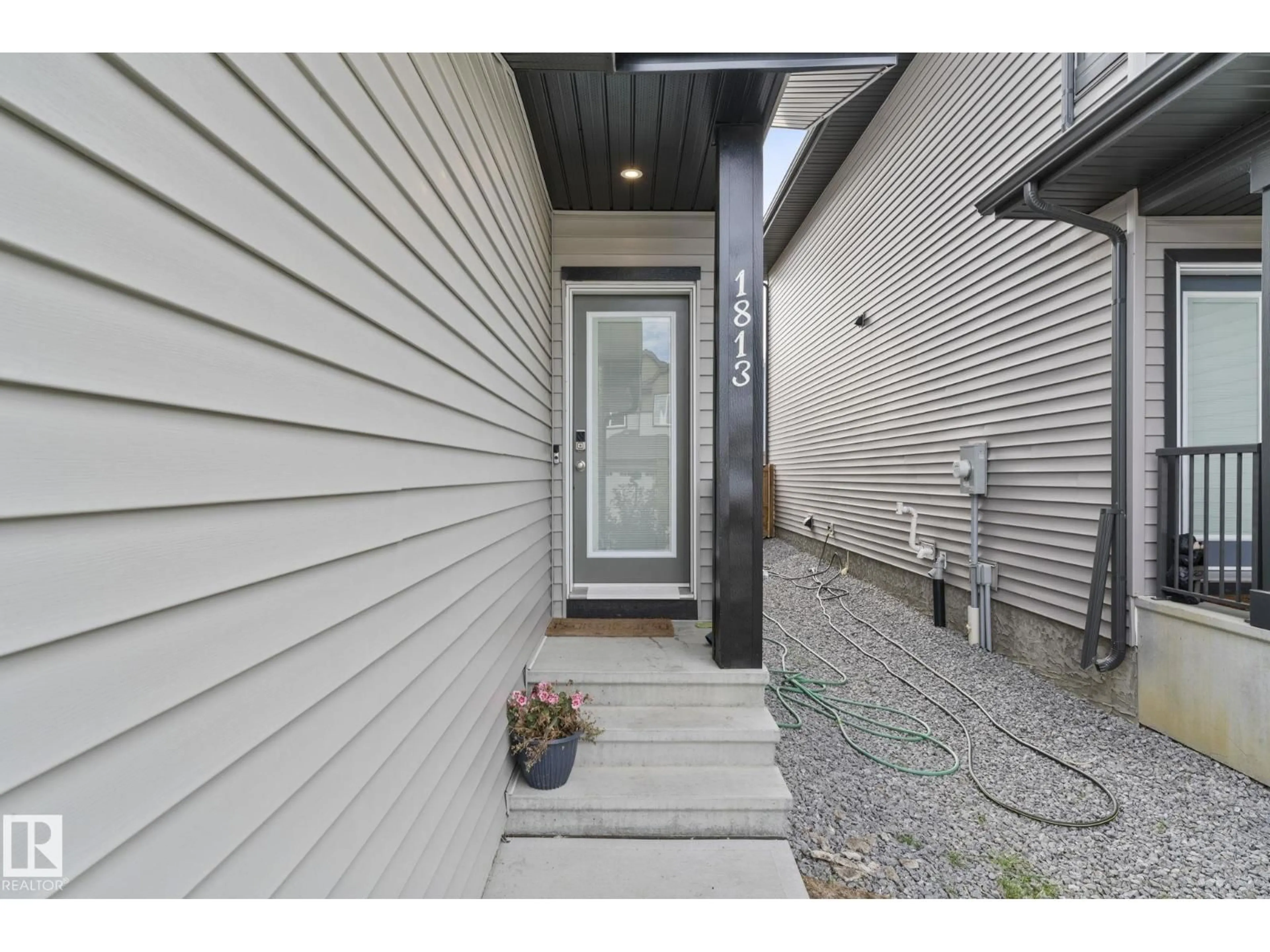 Indoor entryway for SW - 1813 COLLIP VIEW VW, Edmonton Alberta T6W5C7