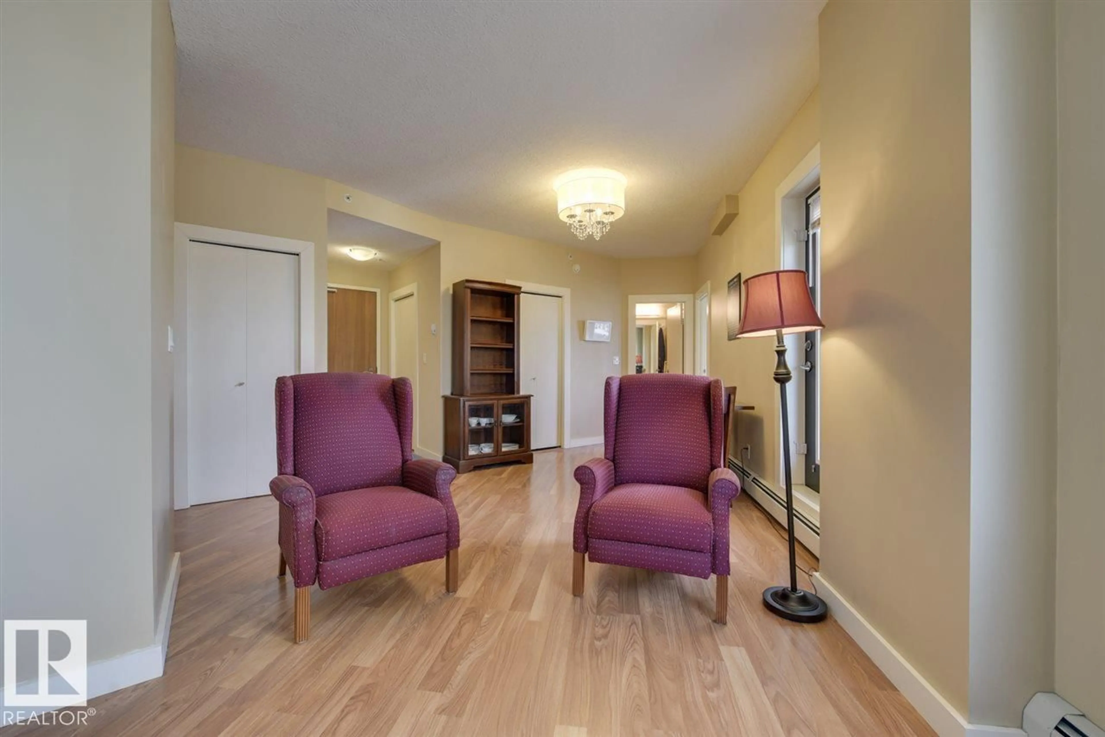 Unknown for 906 - 10136 104 ST NW, Edmonton Alberta T5J0B5