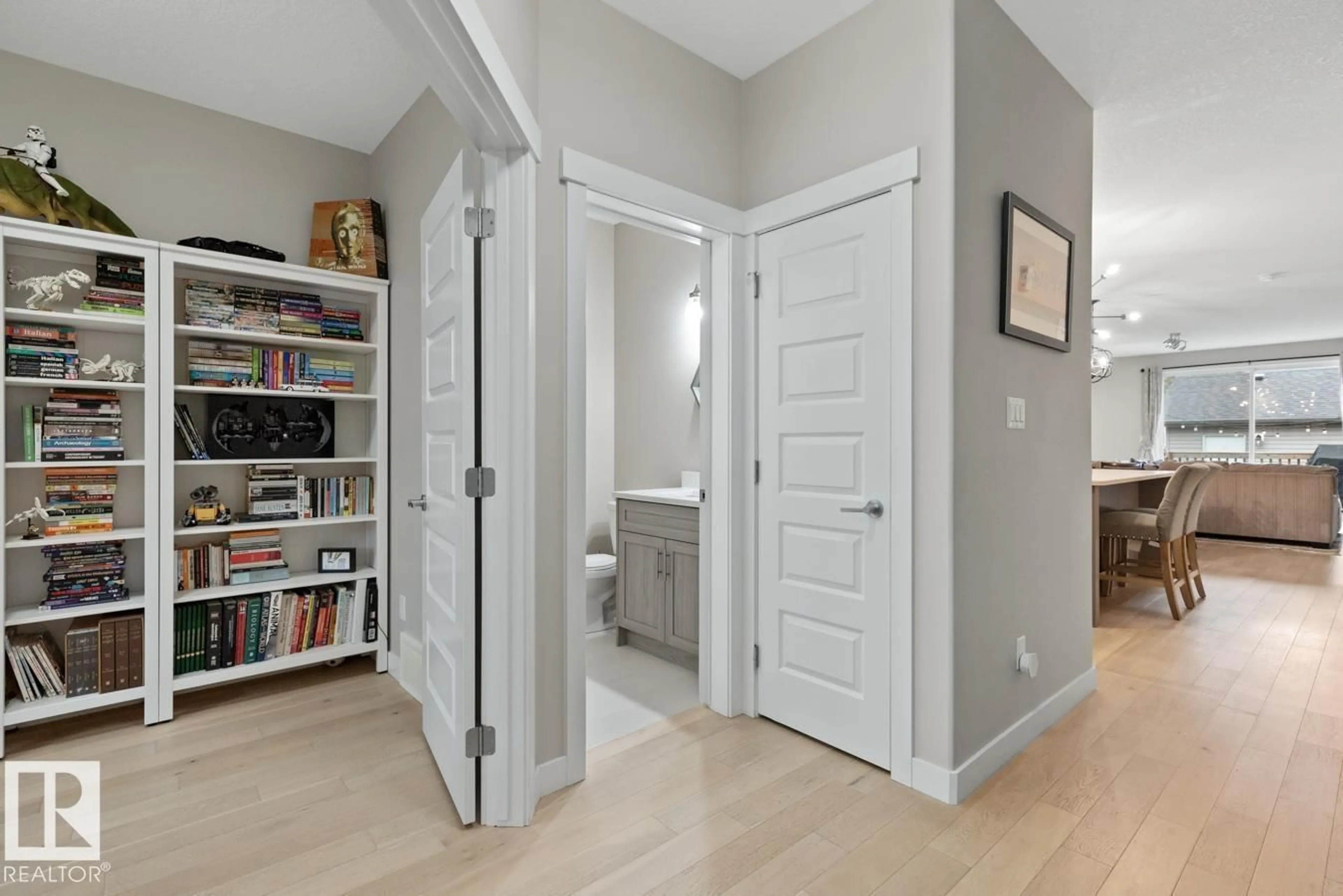 Indoor entryway for NW - 9535 155 ST, Edmonton Alberta T5P2K3
