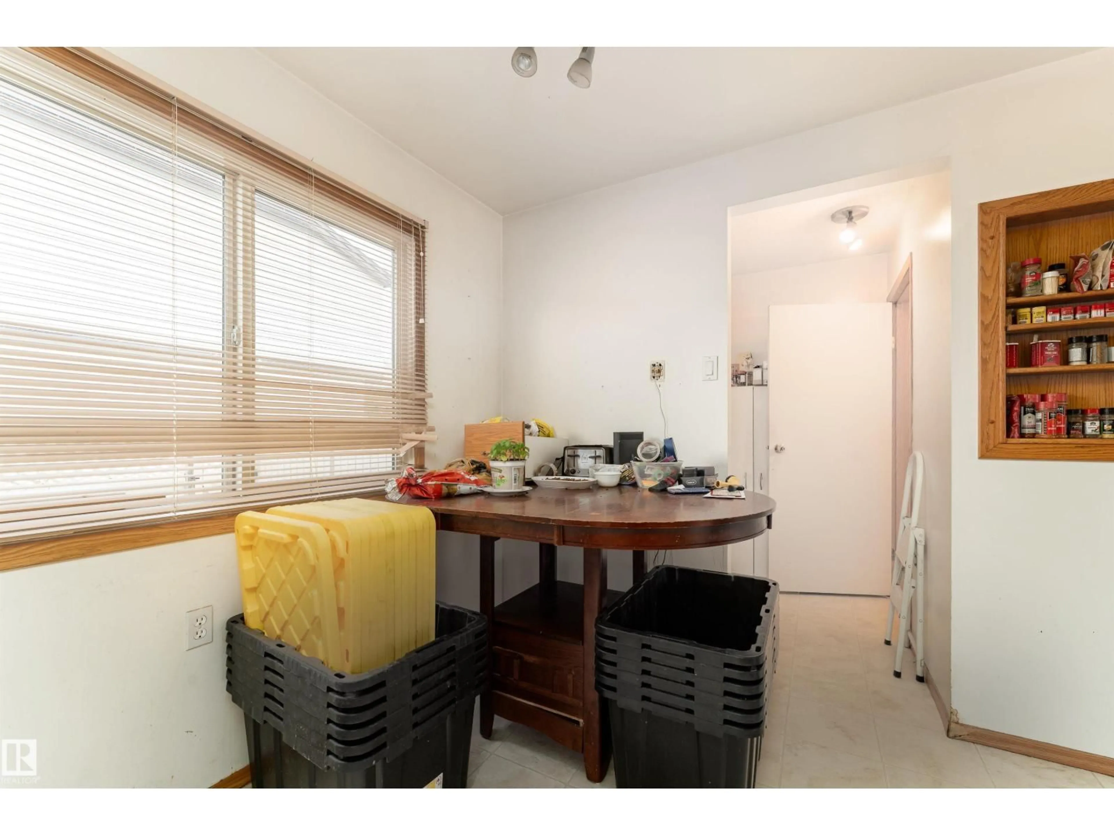 Unknown for NW - 14630 54 ST, Edmonton Alberta T5A4L5