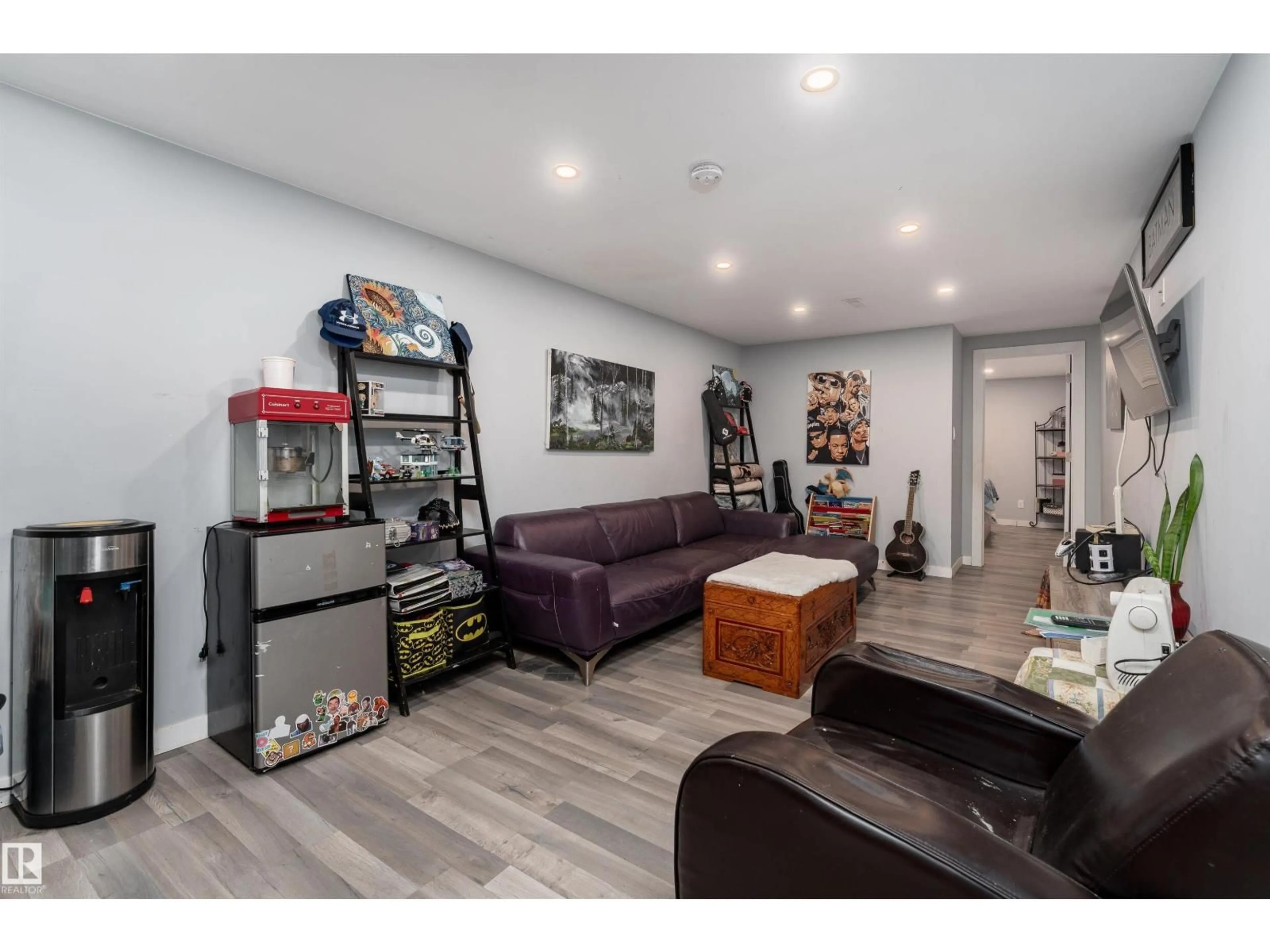 Unknown for 12316 140 ST, Edmonton Alberta T5L2C8