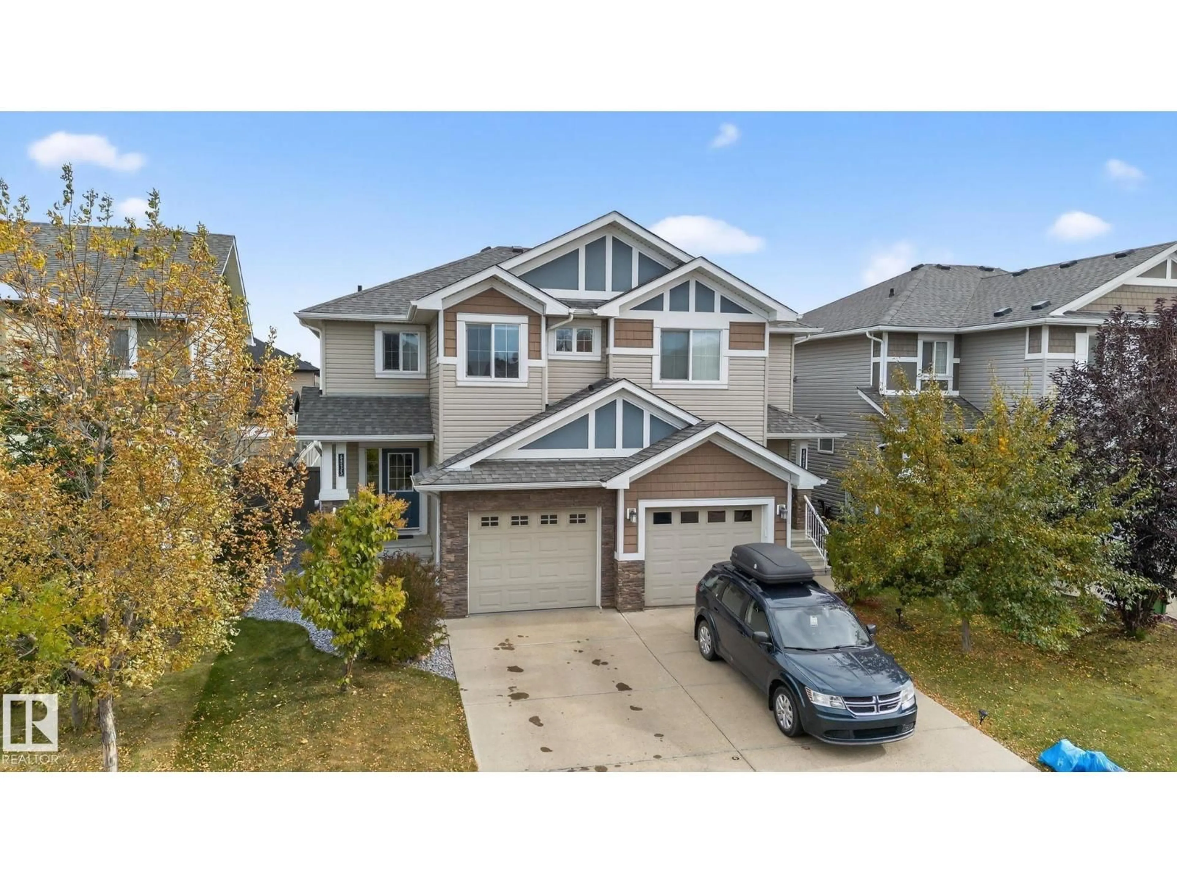 A pic from outside/outdoor area/front of a property/back of a property/a pic from drone, street for SW SW - 6835 CARDINAL LI, Edmonton Alberta T6W1Z1