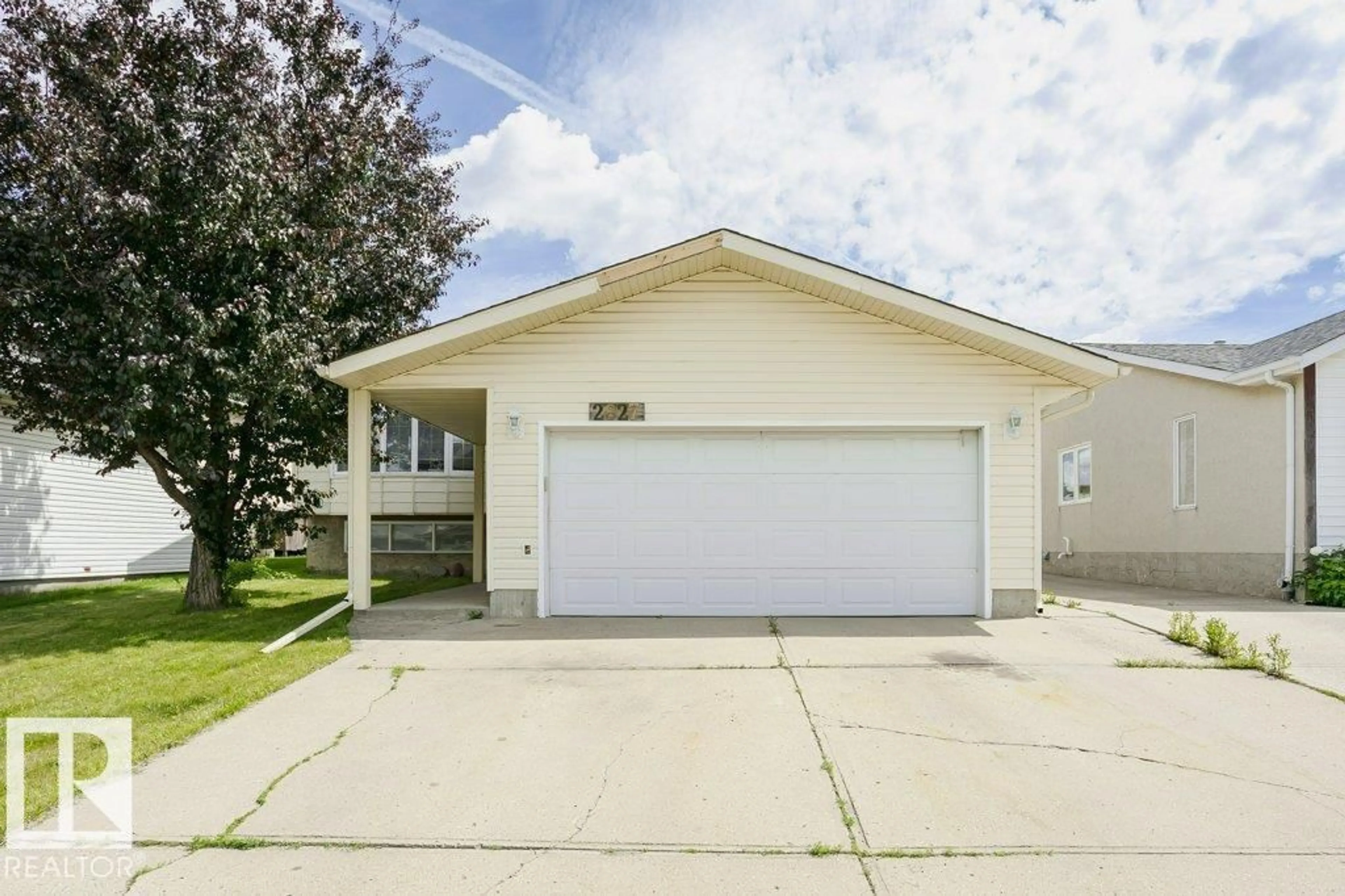 Unknown for 2827 35 ST, Edmonton Alberta T6L5K2