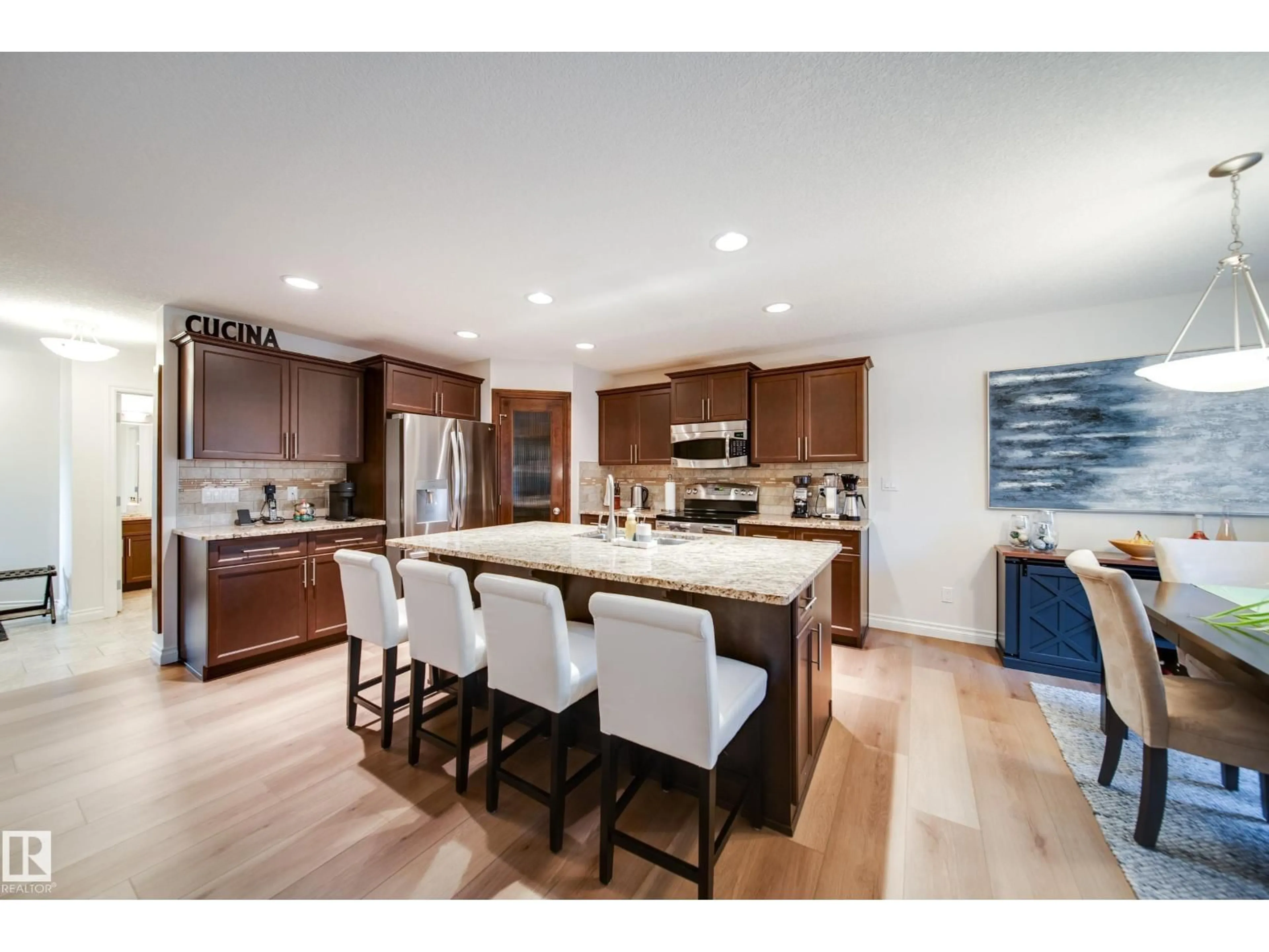 Open concept kitchen, unknown for 15 NORWOOD CL, St. Albert Alberta T8N7M1
