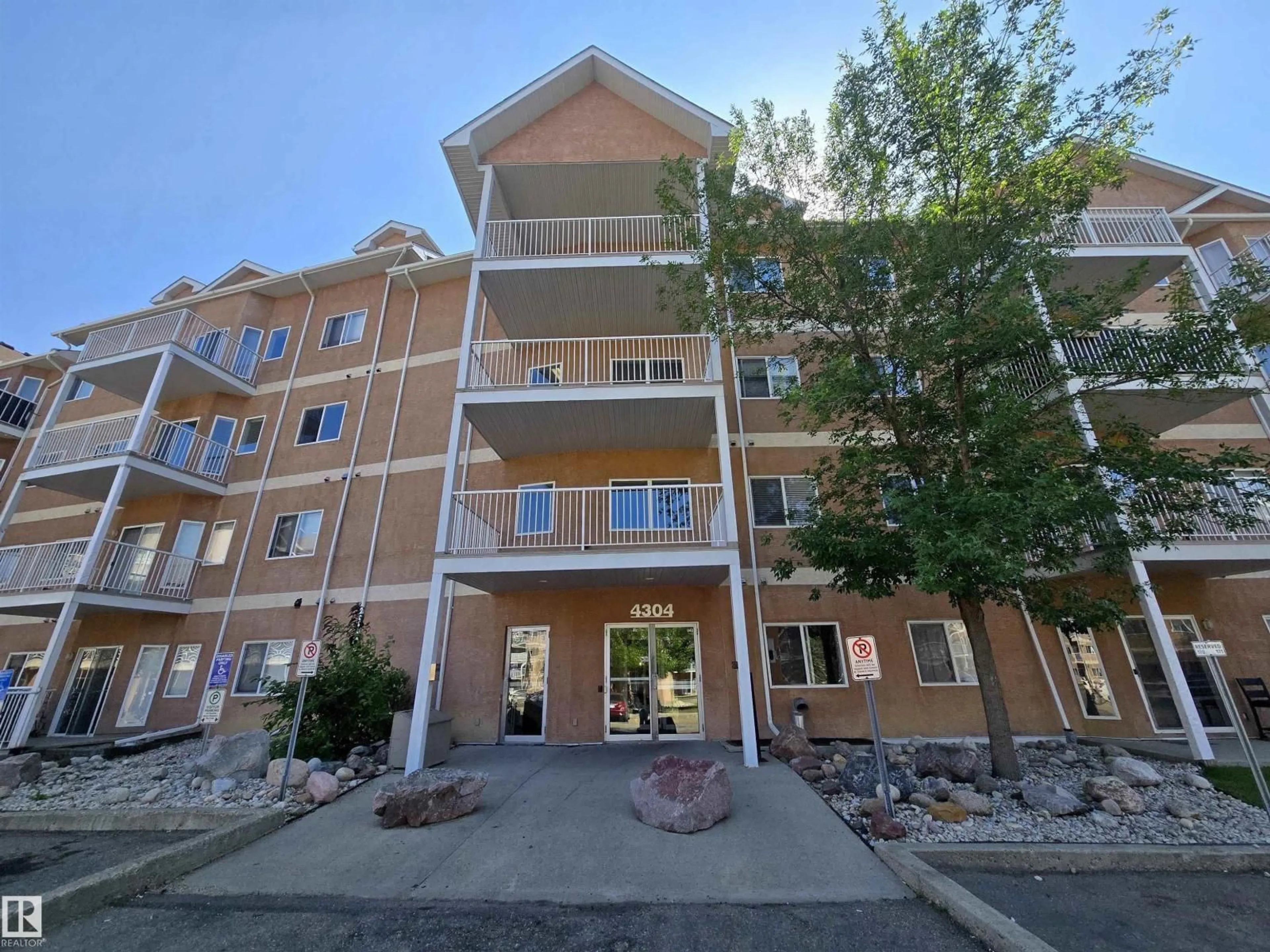 Unknown for #322 - 4304 139 AV, Edmonton Alberta T5Y0H6