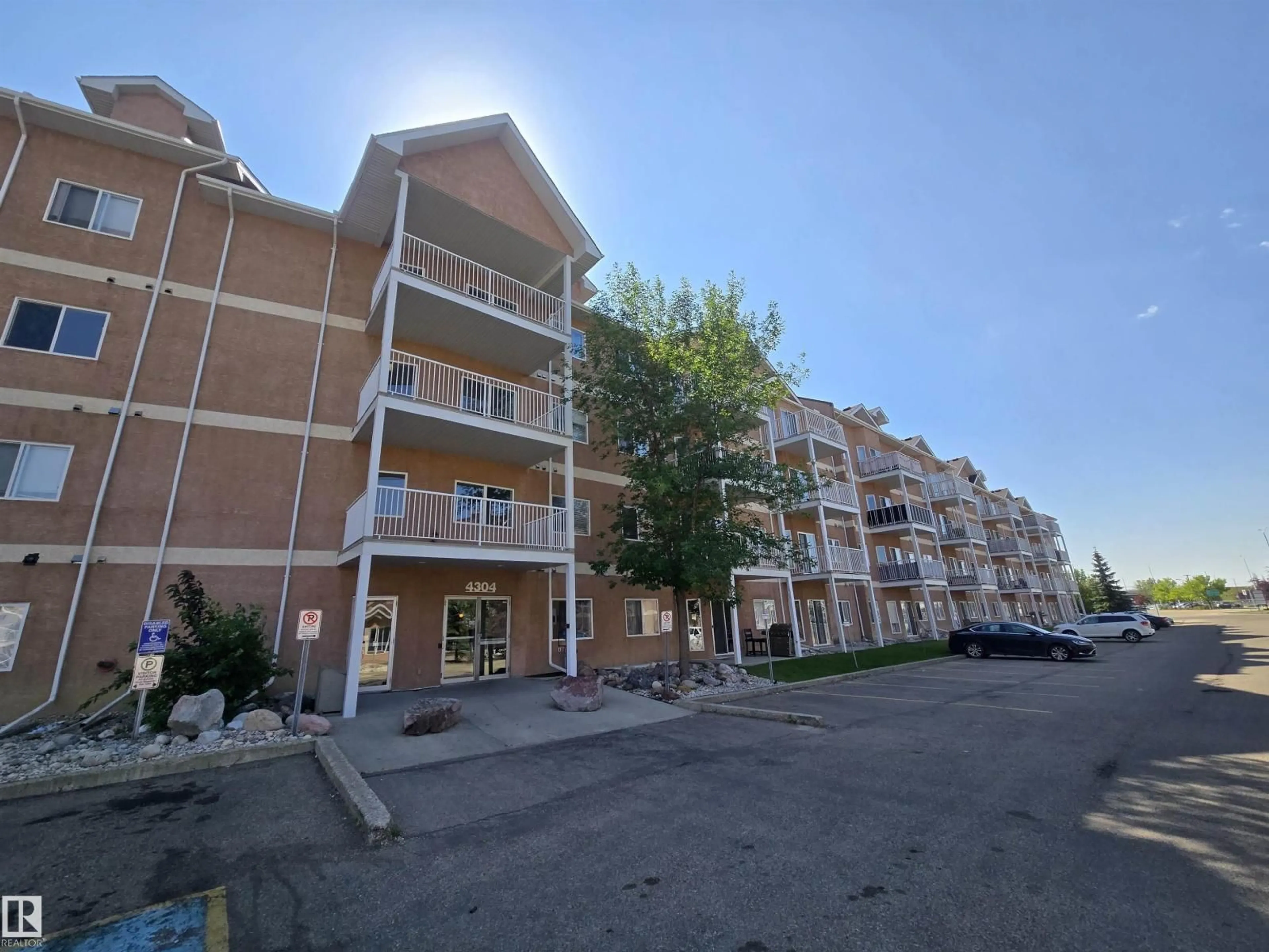 Unknown for #322 - 4304 139 AV, Edmonton Alberta T5Y0H6