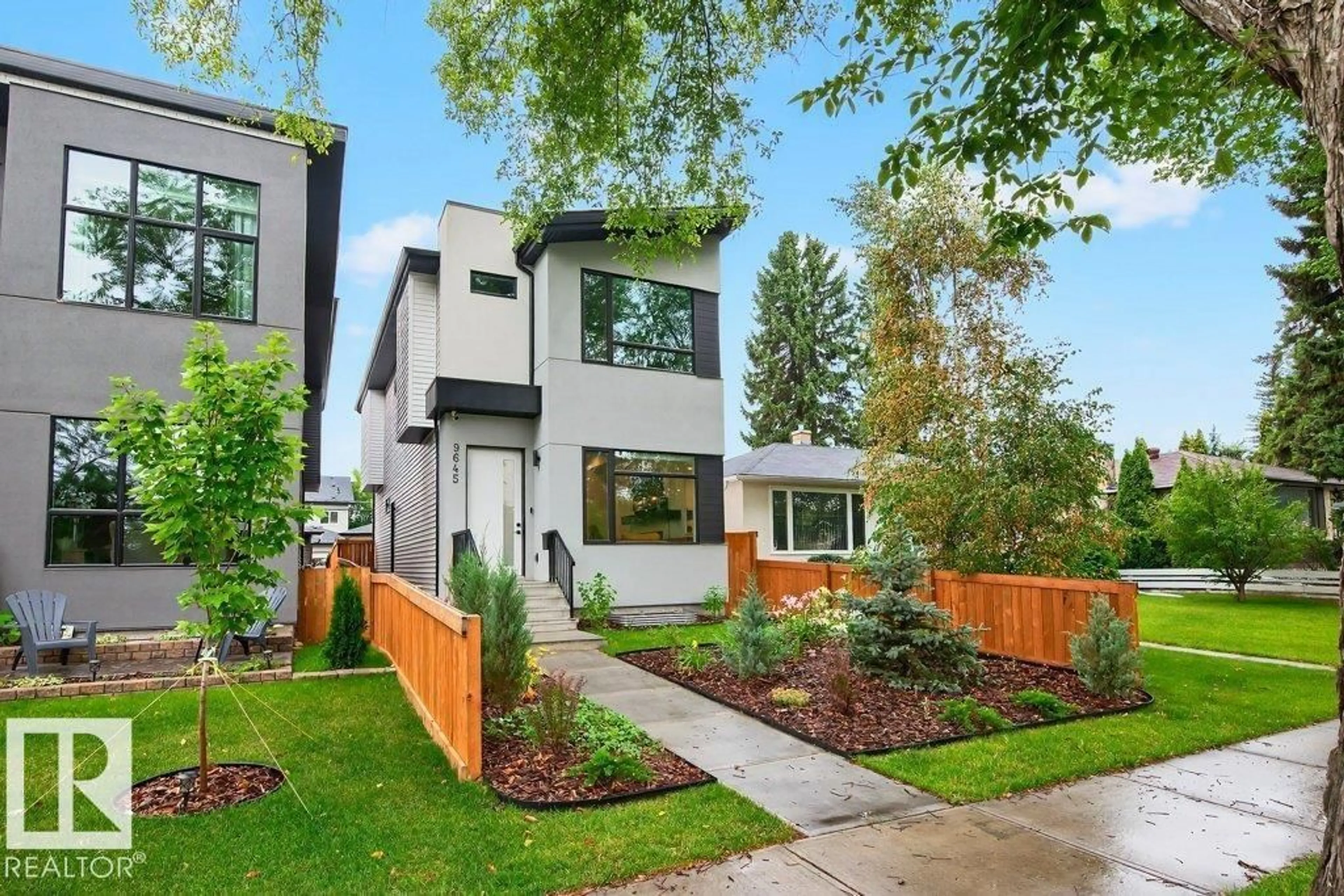 Home with brick exterior material, street for 9645 70 AV, Edmonton Alberta T6E0V2
