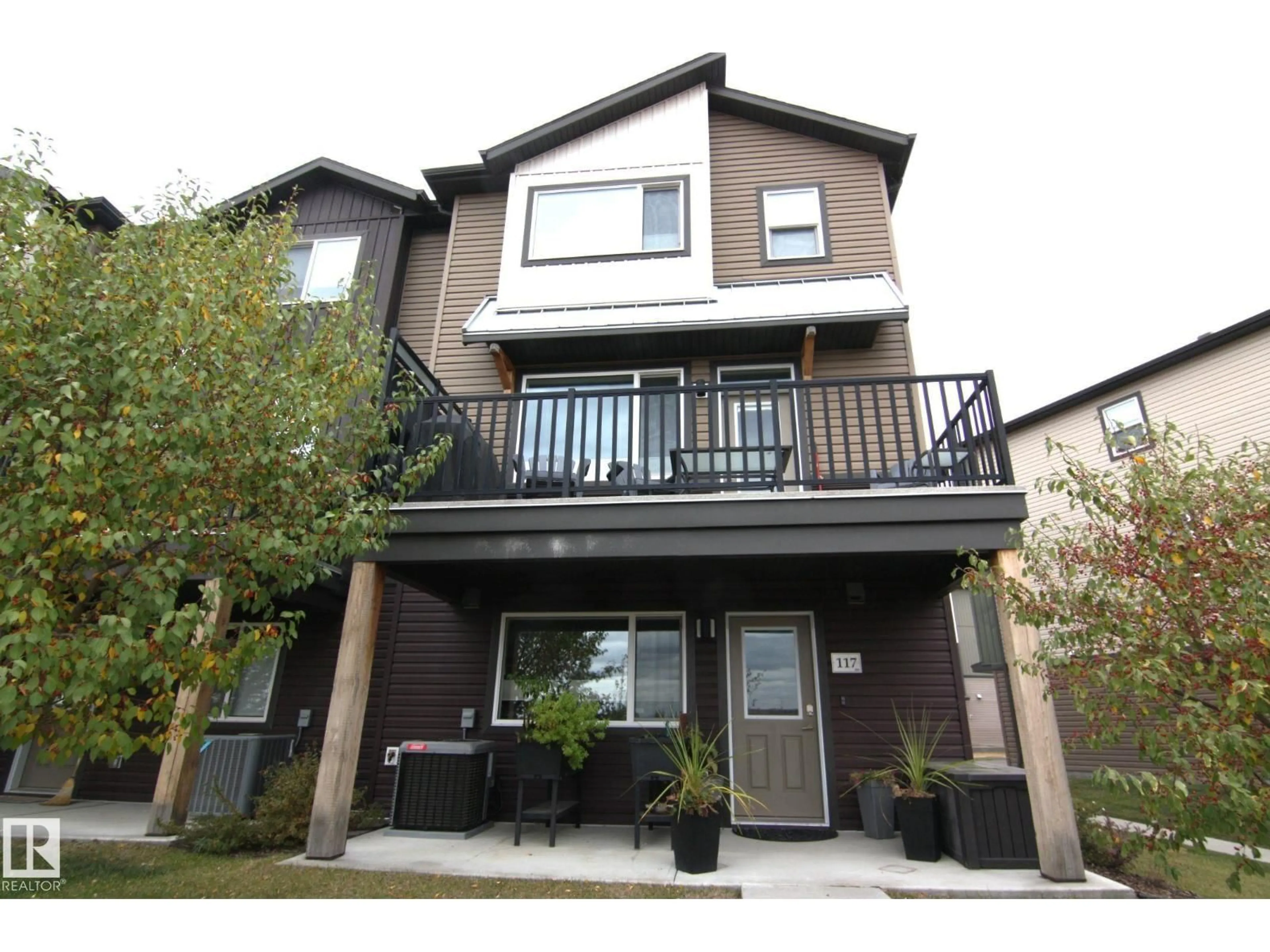 Patio, street for 117 16903 68 ST NW, Edmonton Alberta T5Z0R1