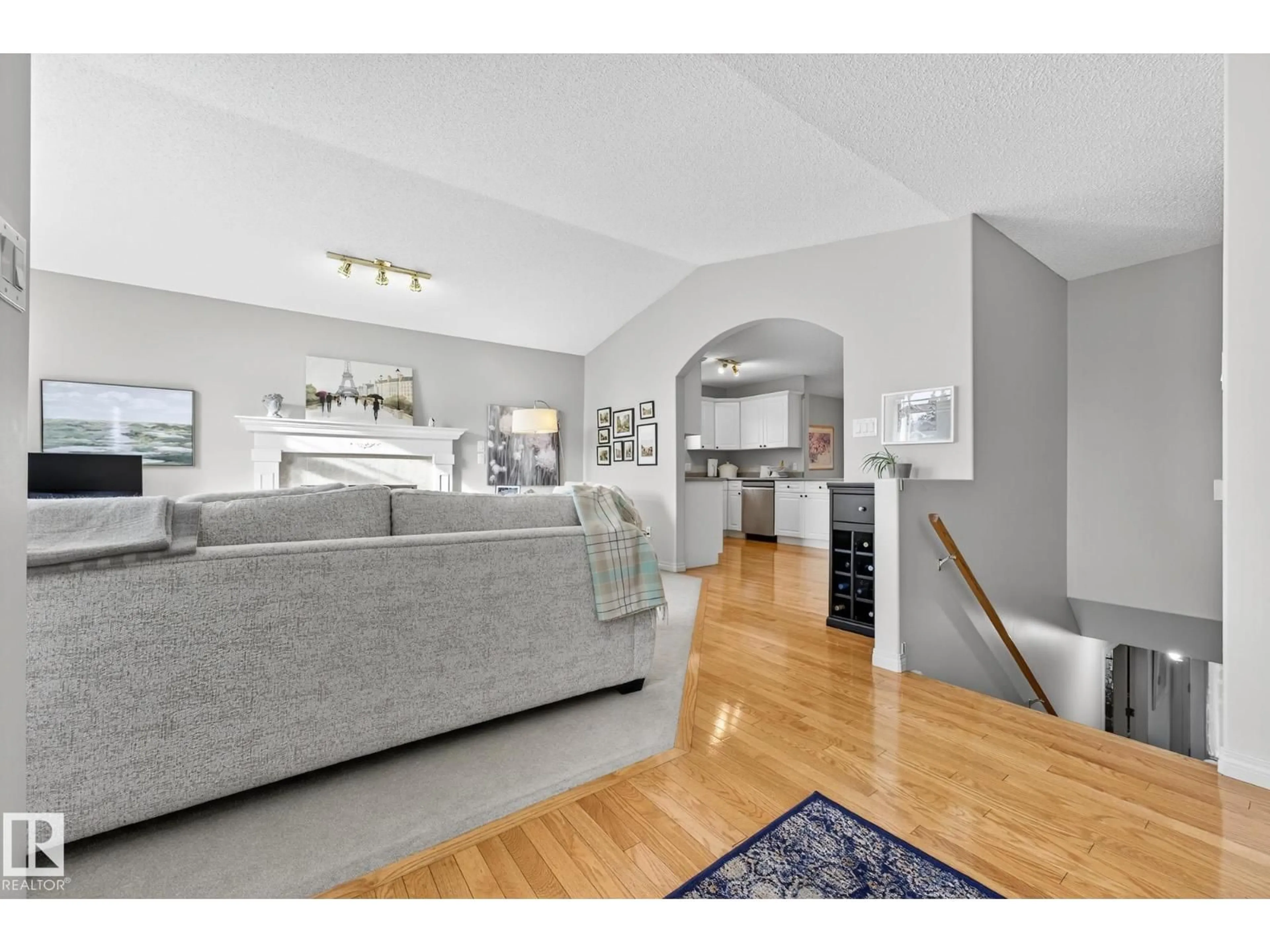 Unknown for 104 CHANCERY, Sherwood Park Alberta T8H1Z4