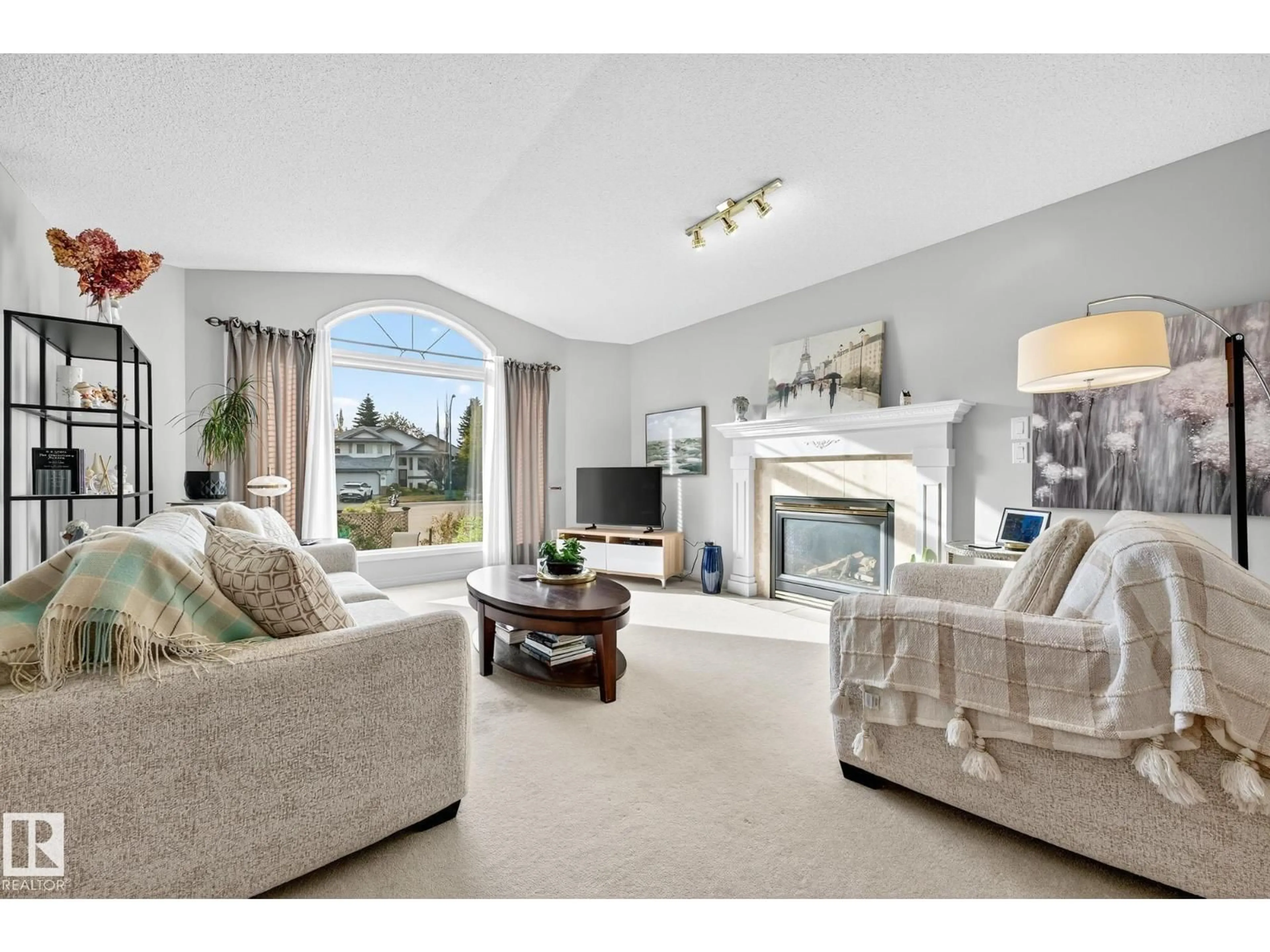 Living room with furniture, unknown for 104 CHANCERY, Sherwood Park Alberta T8H1Z4