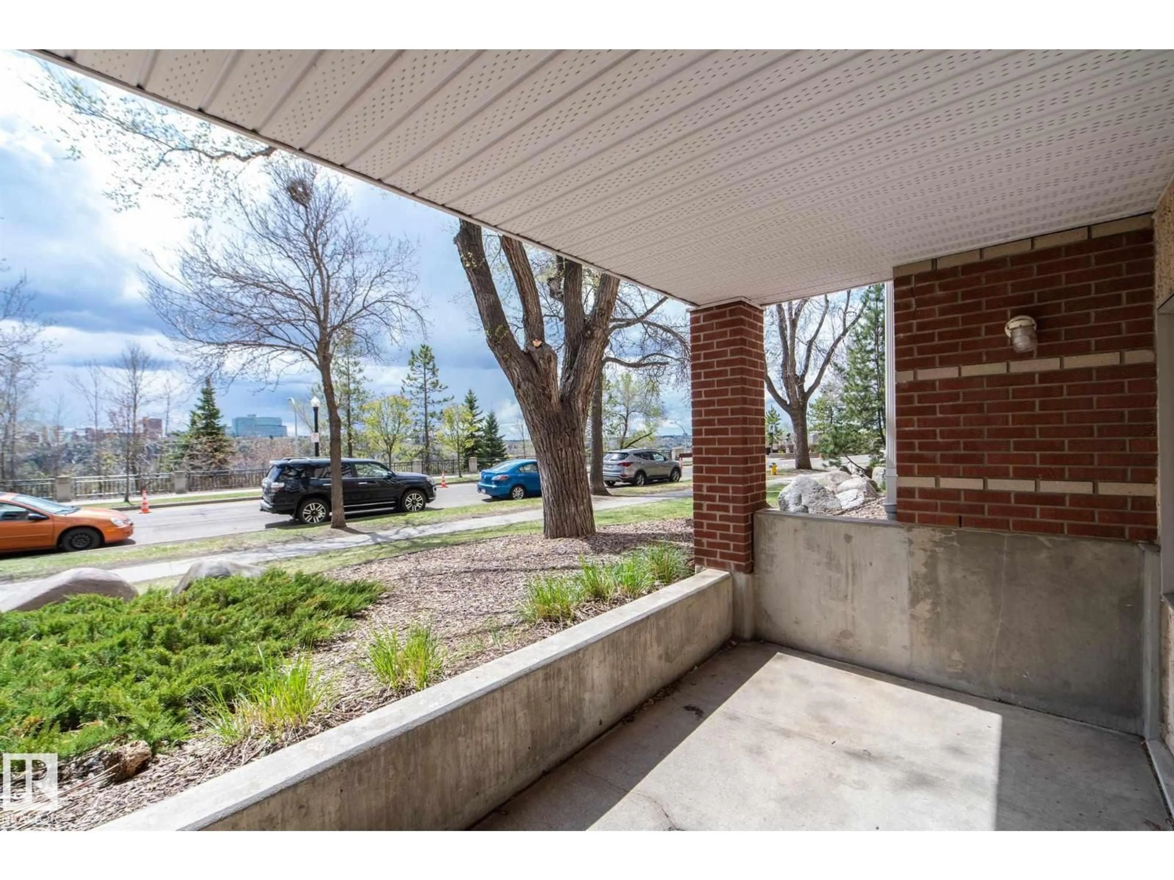 Patio, street for #112 - 11716 100 AV, Edmonton Alberta T5K2G3
