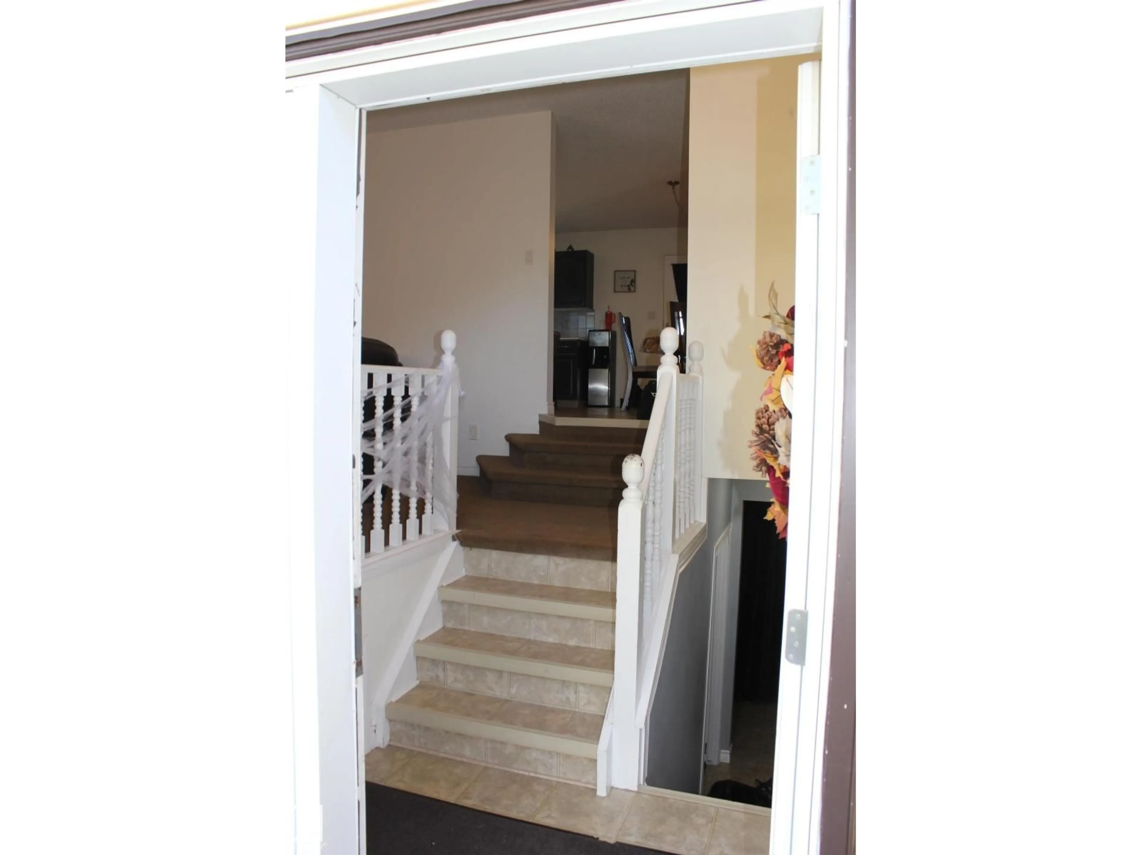 Indoor foyer for 5221 54A ST, Elk Point Alberta T0A1A0
