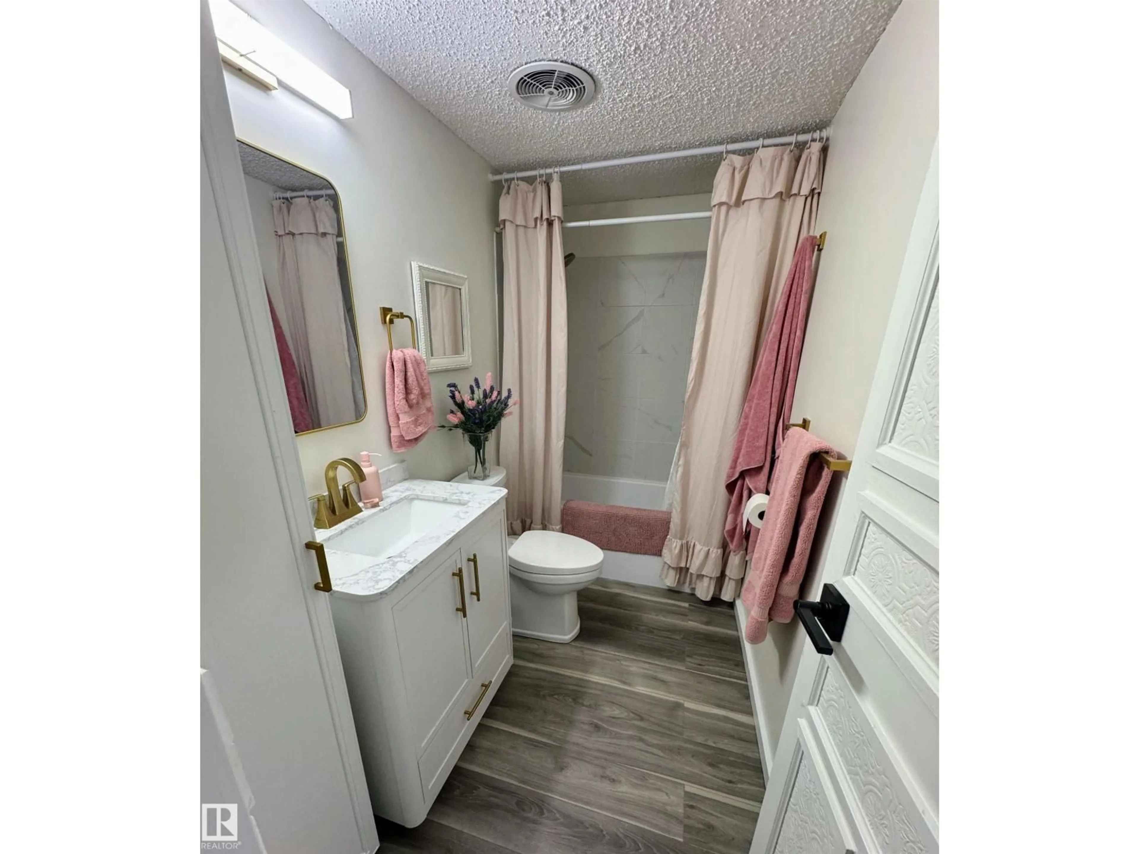 A pic of a room for 5301 54 ST, Clyde Alberta T0G0P0