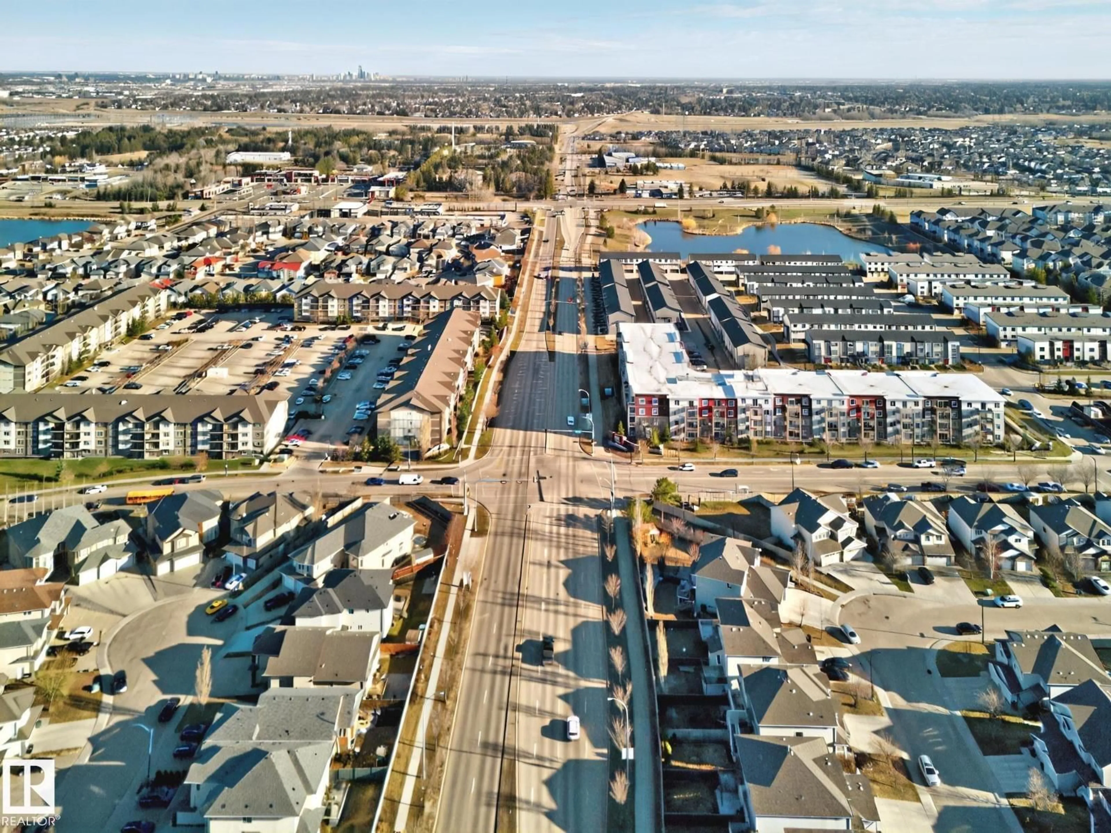 A pic from outside/outdoor area/front of a property/back of a property/a pic from drone, street for 404 WELSH DR, Edmonton Alberta T6X1Y7