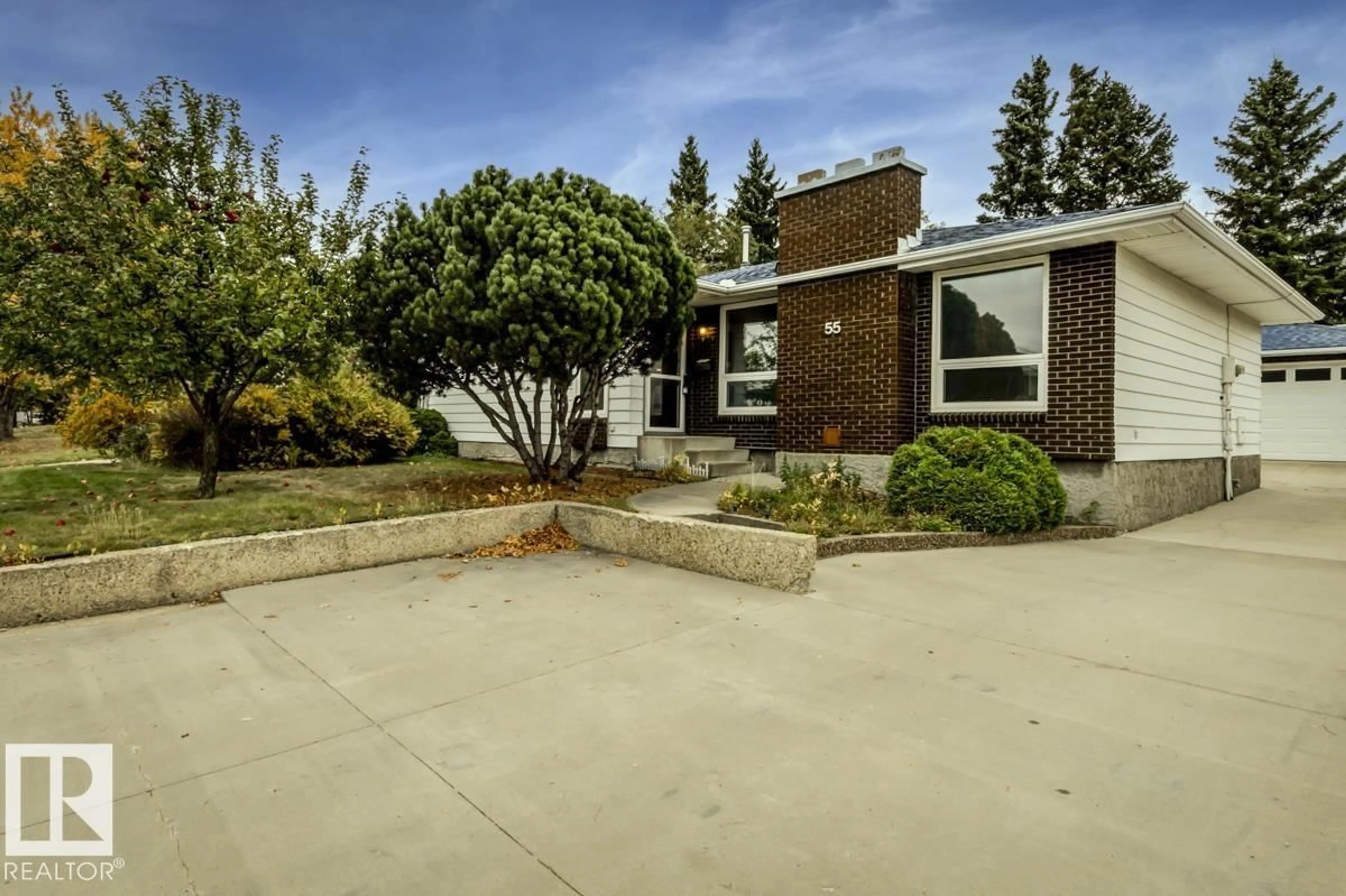 Home with brick exterior material, street for 55 GLAMORGAN DR, Sherwood Park Alberta T8A2Y5