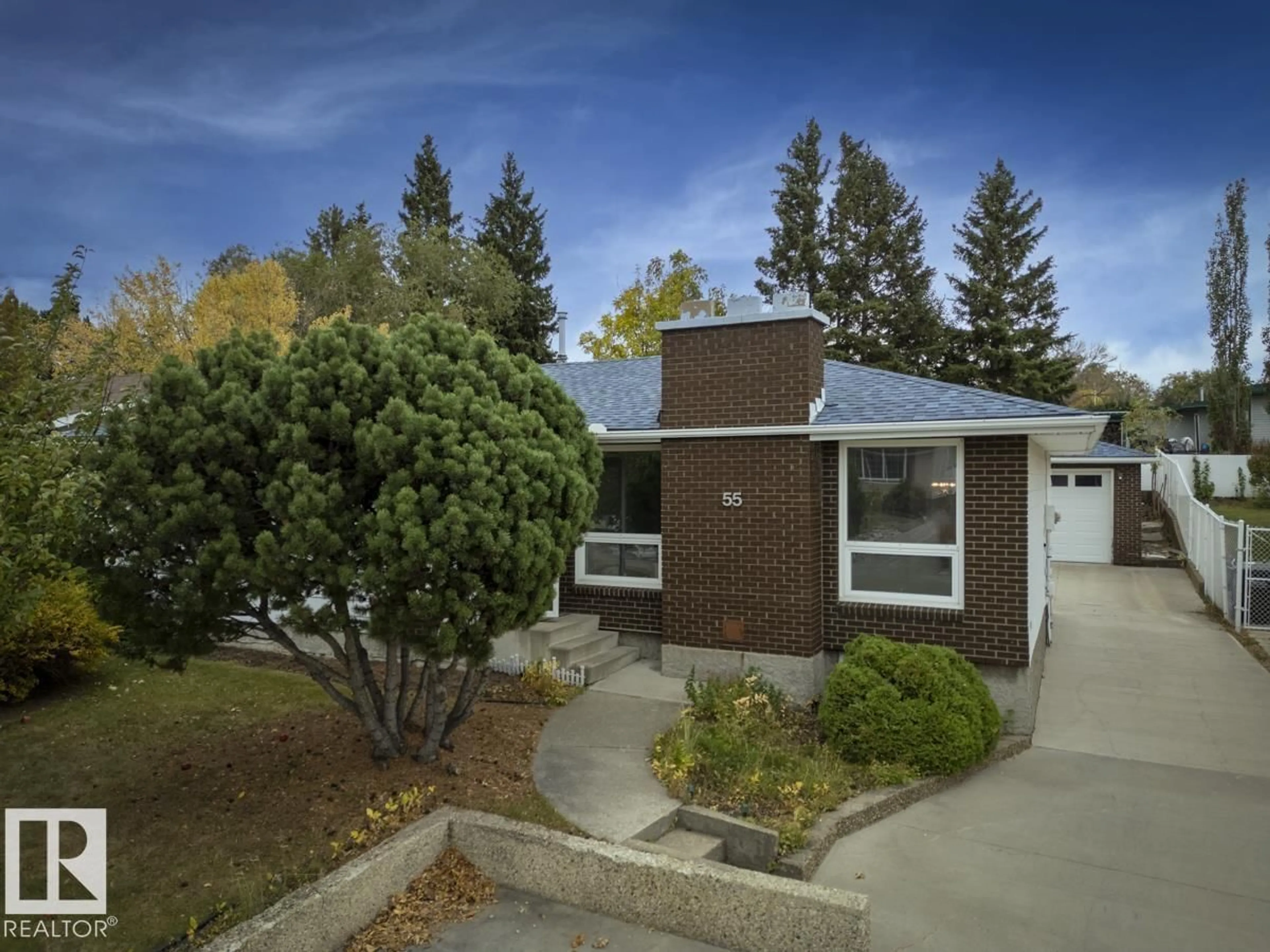 Home with brick exterior material, street for 55 GLAMORGAN DR, Sherwood Park Alberta T8A2Y5