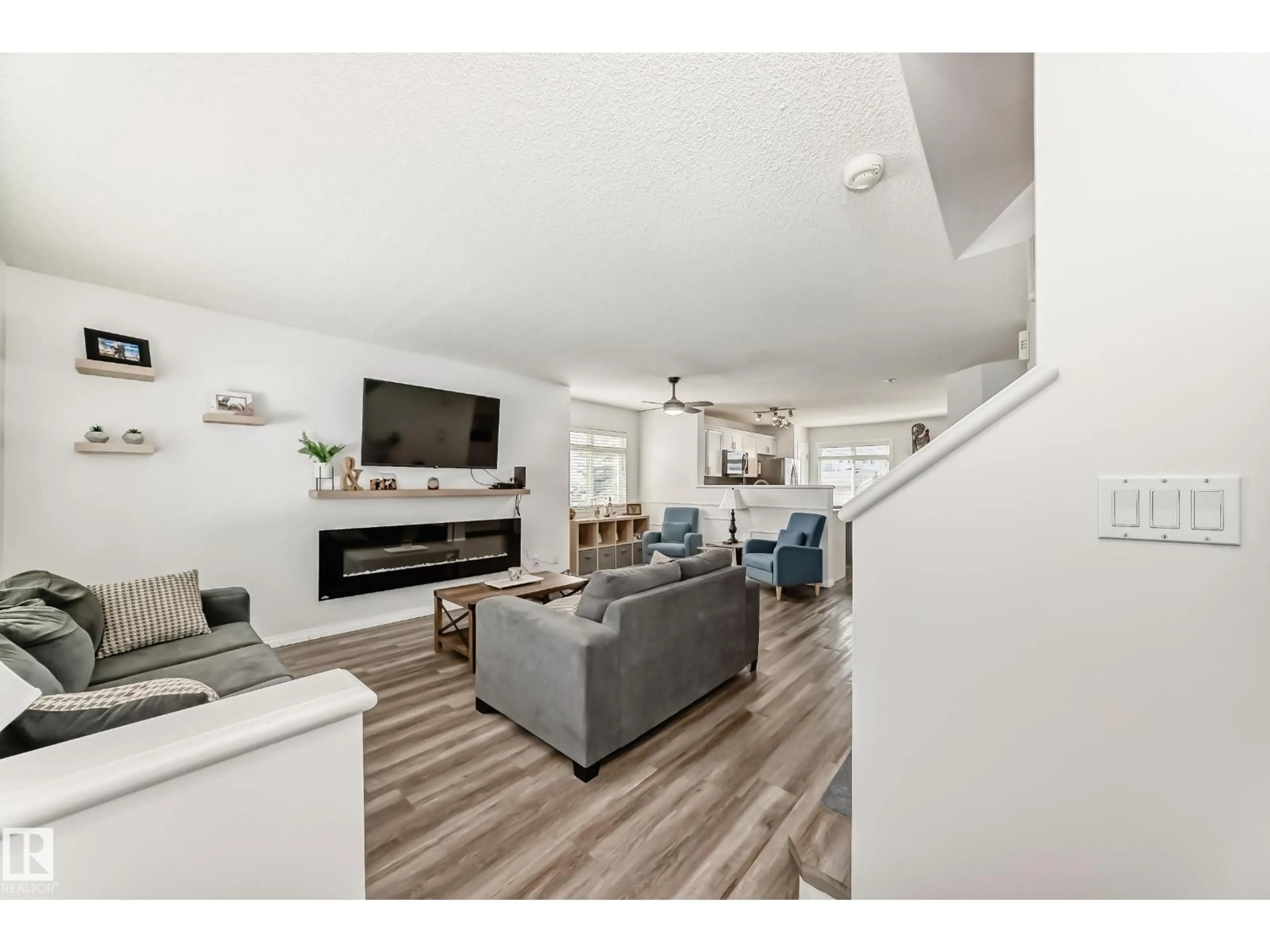 Living room with furniture, unknown for 186 - 1804 70 ST, Edmonton Alberta T6X0H4