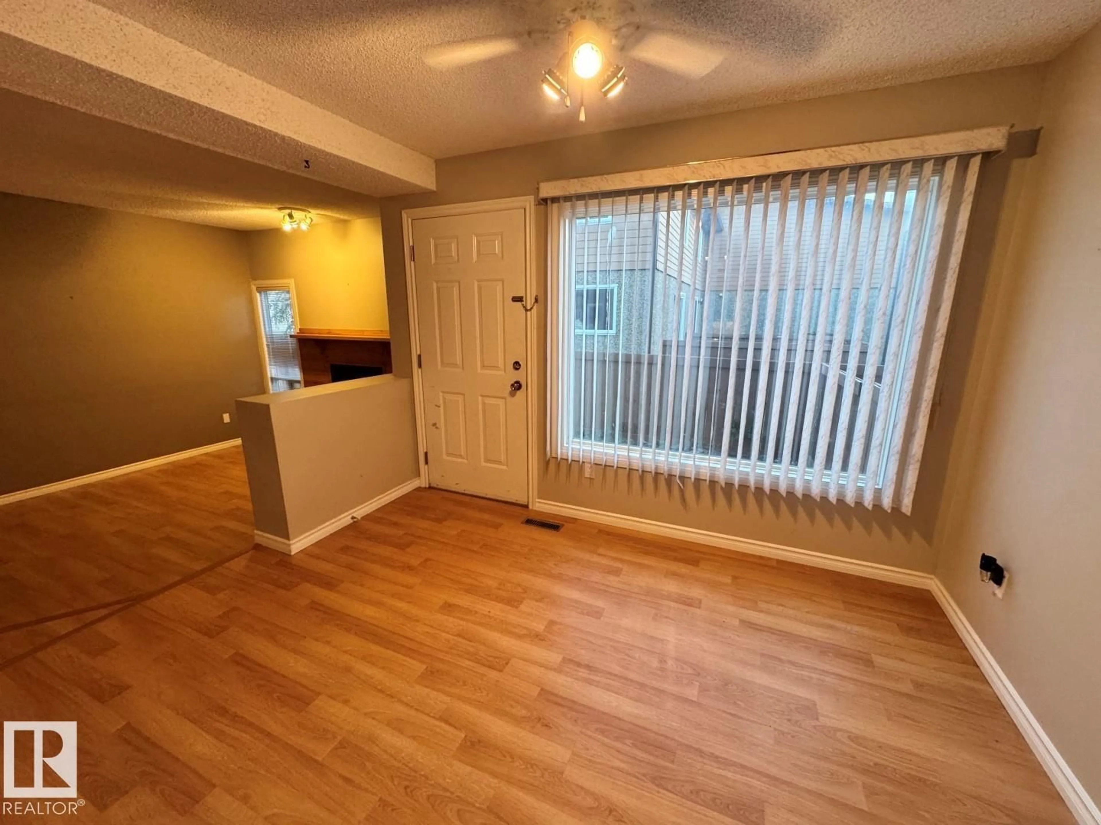 A pic of a room for 69 - 3812 20 AV, Edmonton Alberta T6L4B2