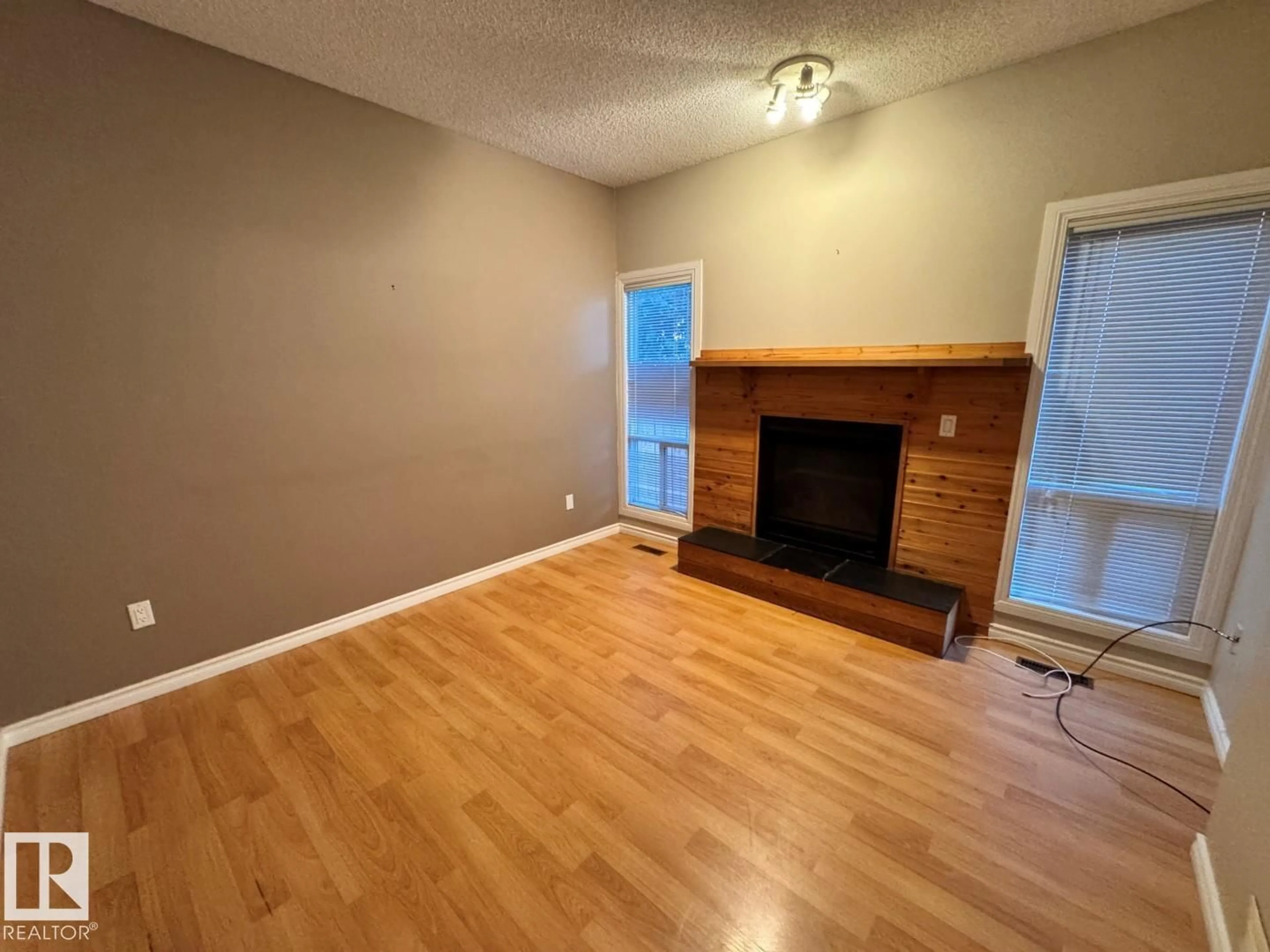 A pic of a room for 69 - 3812 20 AV, Edmonton Alberta T6L4B2