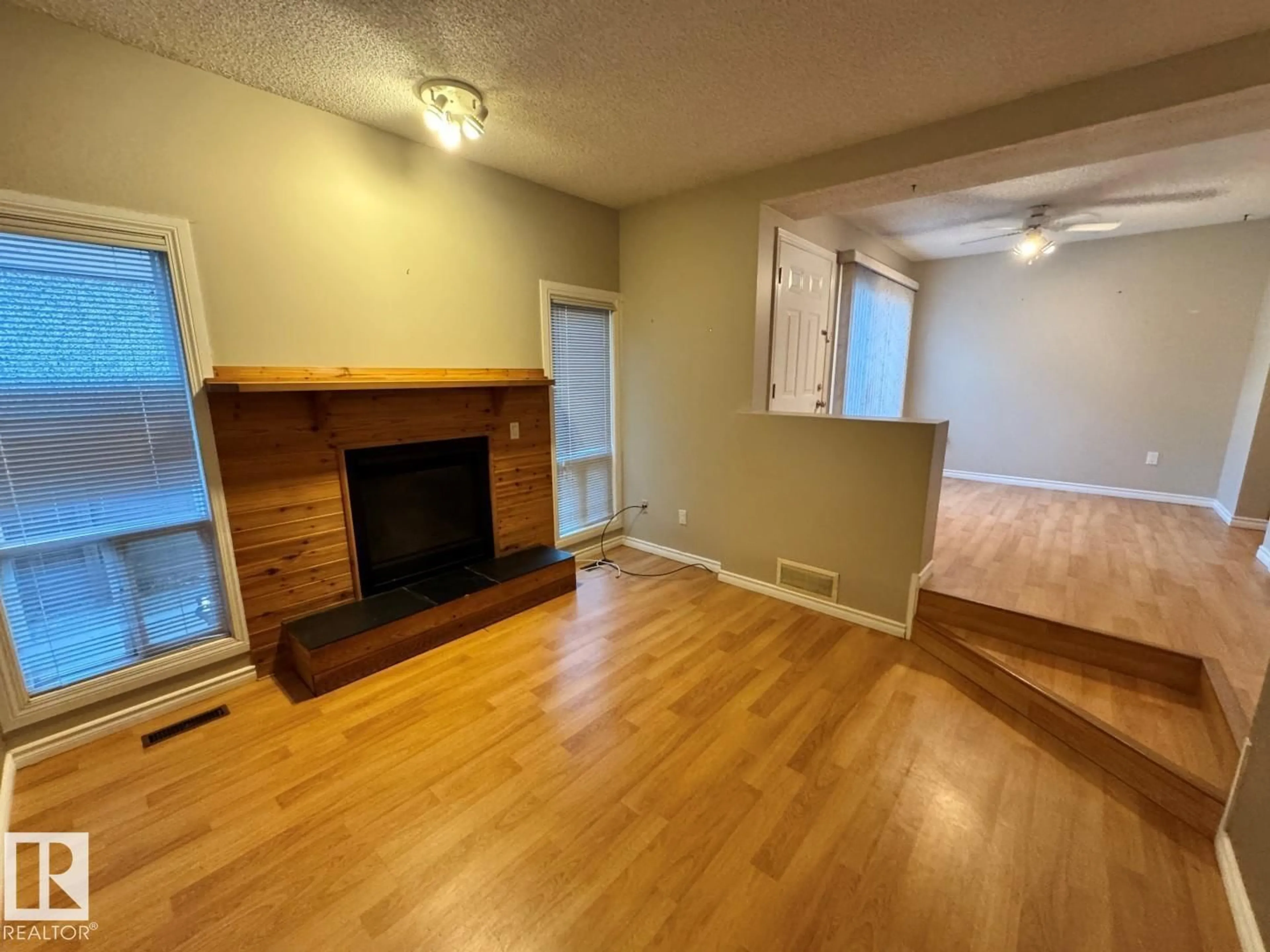 A pic of a room for 69 - 3812 20 AV, Edmonton Alberta T6L4B2