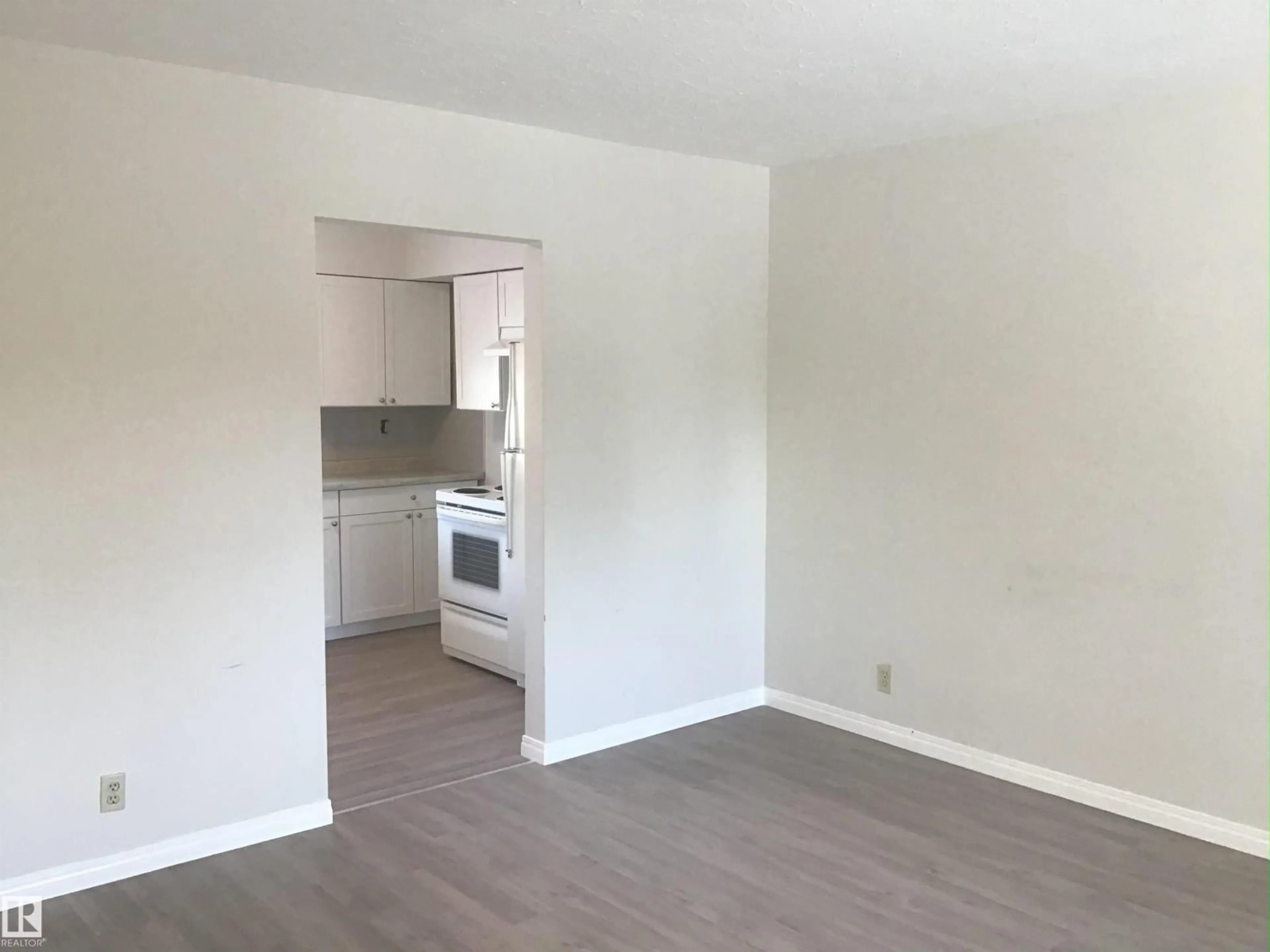 A pic of a room for 9035 149 ST, Edmonton Alberta T5R0A5