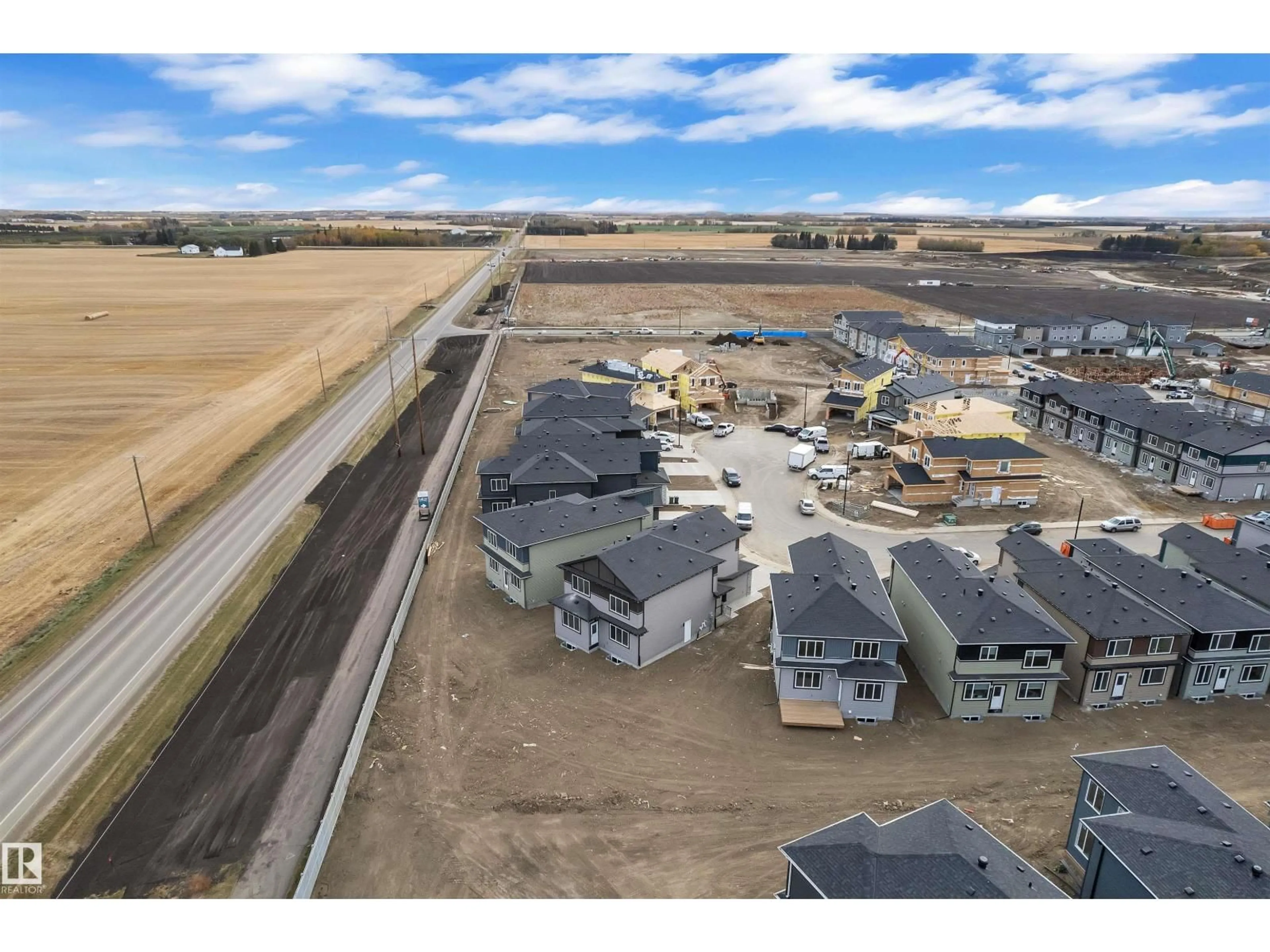 A pic from outside/outdoor area/front of a property/back of a property/a pic from drone, unknown for 3502 41 AV, Beaumont Alberta T4X3H3