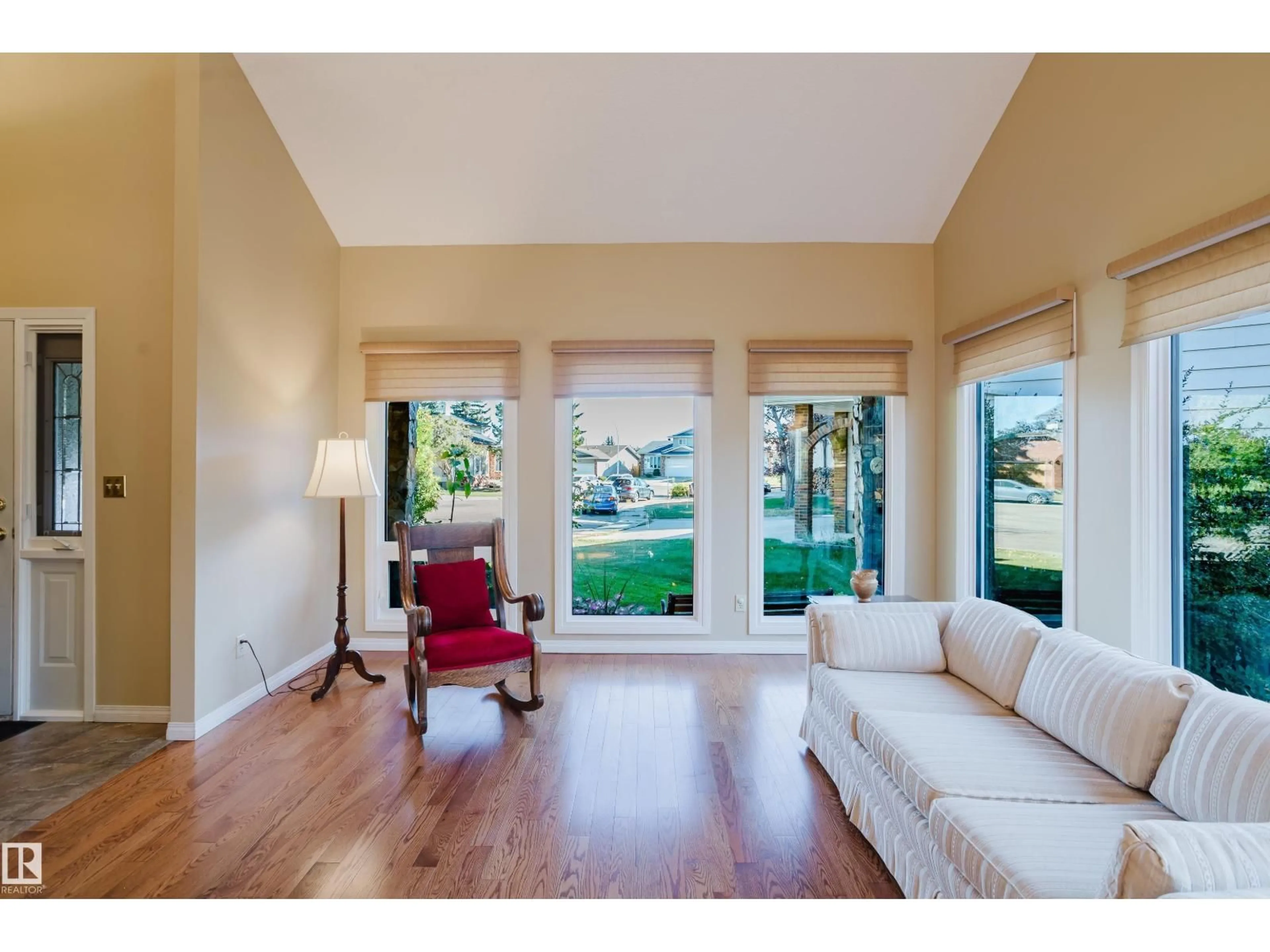 Unknown for NW - 2120 111A ST, Edmonton Alberta T6J4V6