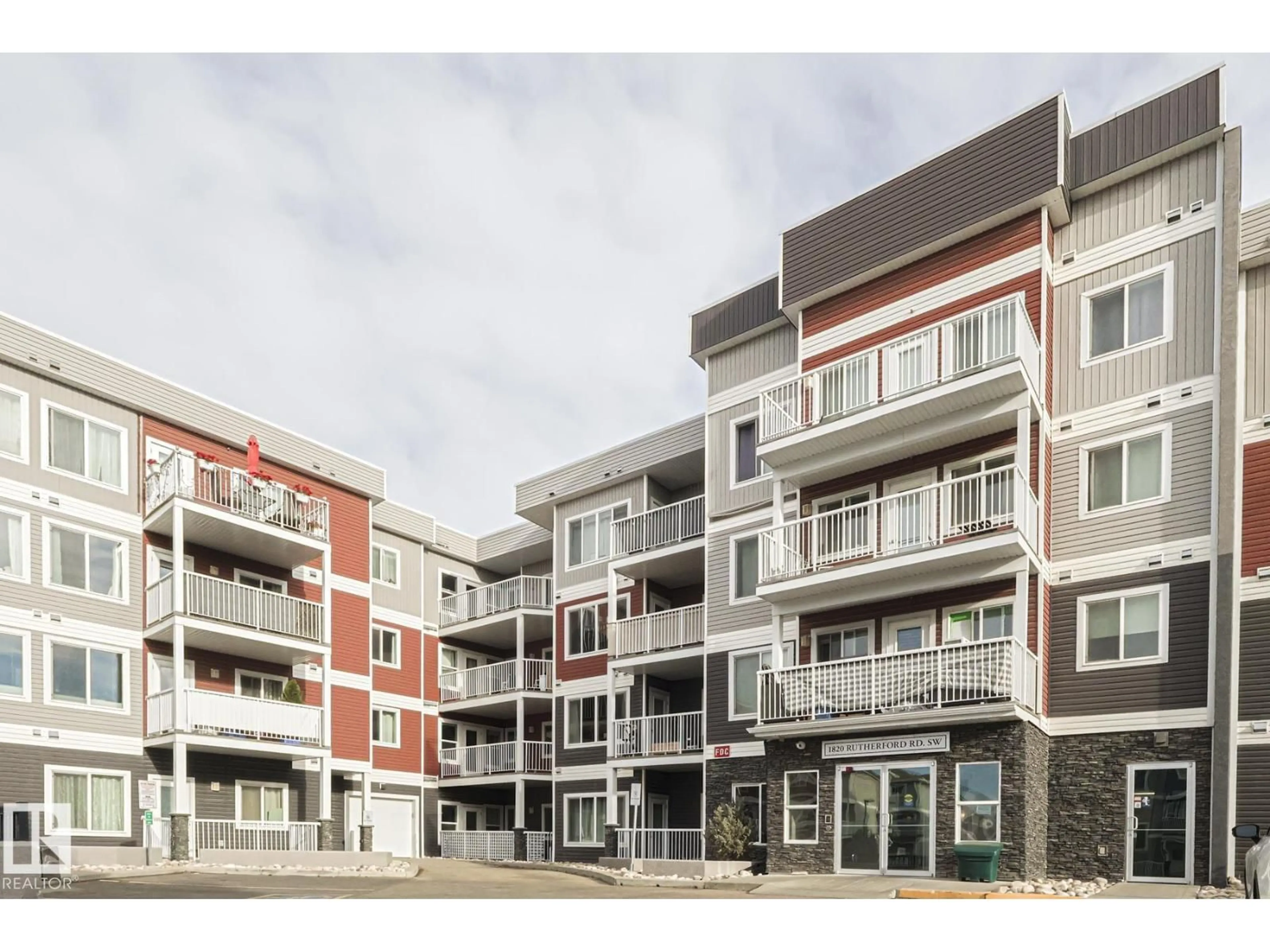 Patio, building for #402 - 1820 RUTHERFORD RD, Edmonton Alberta T6W2K6