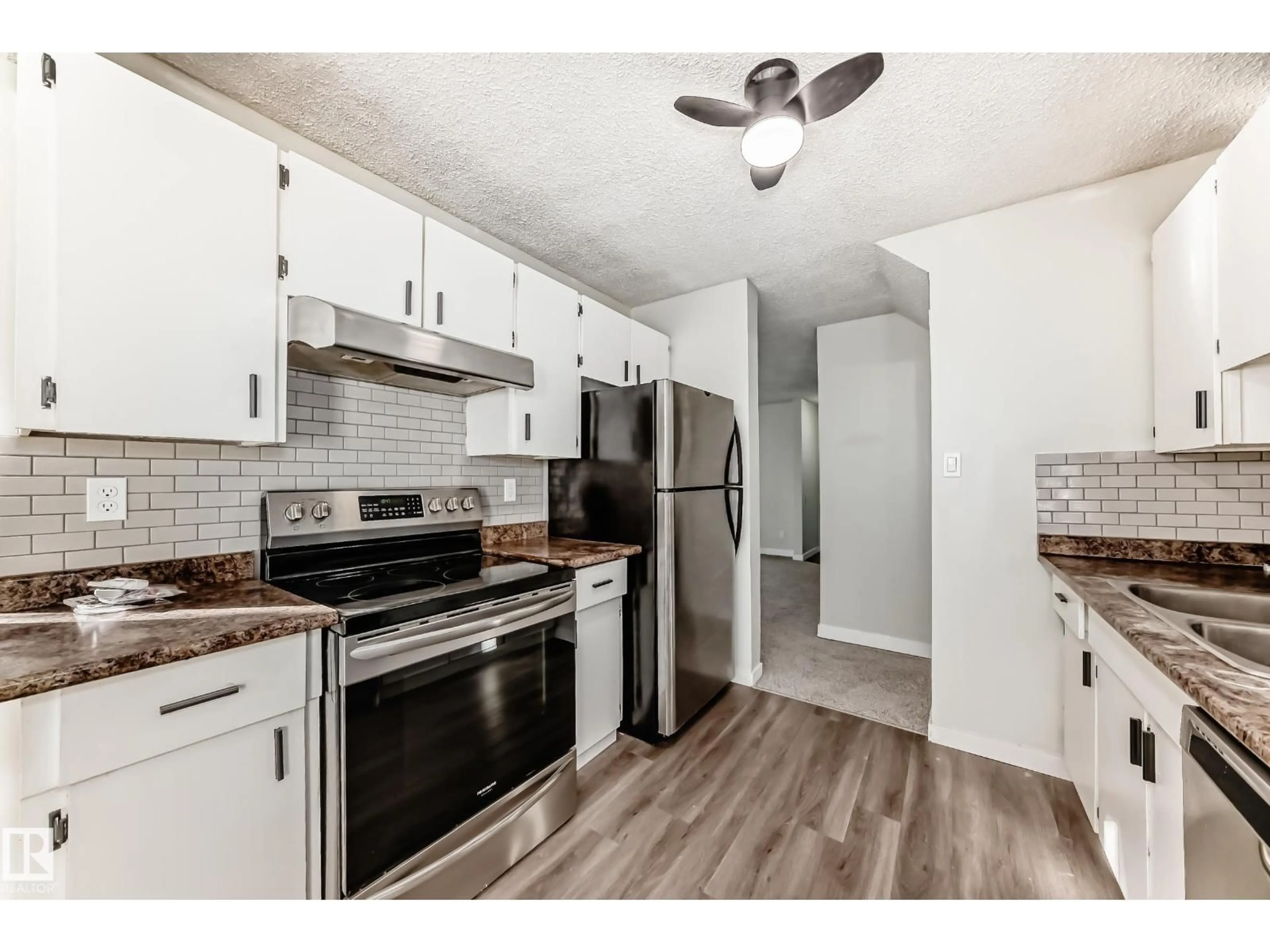 Standard kitchen, unknown for #17 - 1651 46 ST NW, Edmonton Alberta T6L5H2