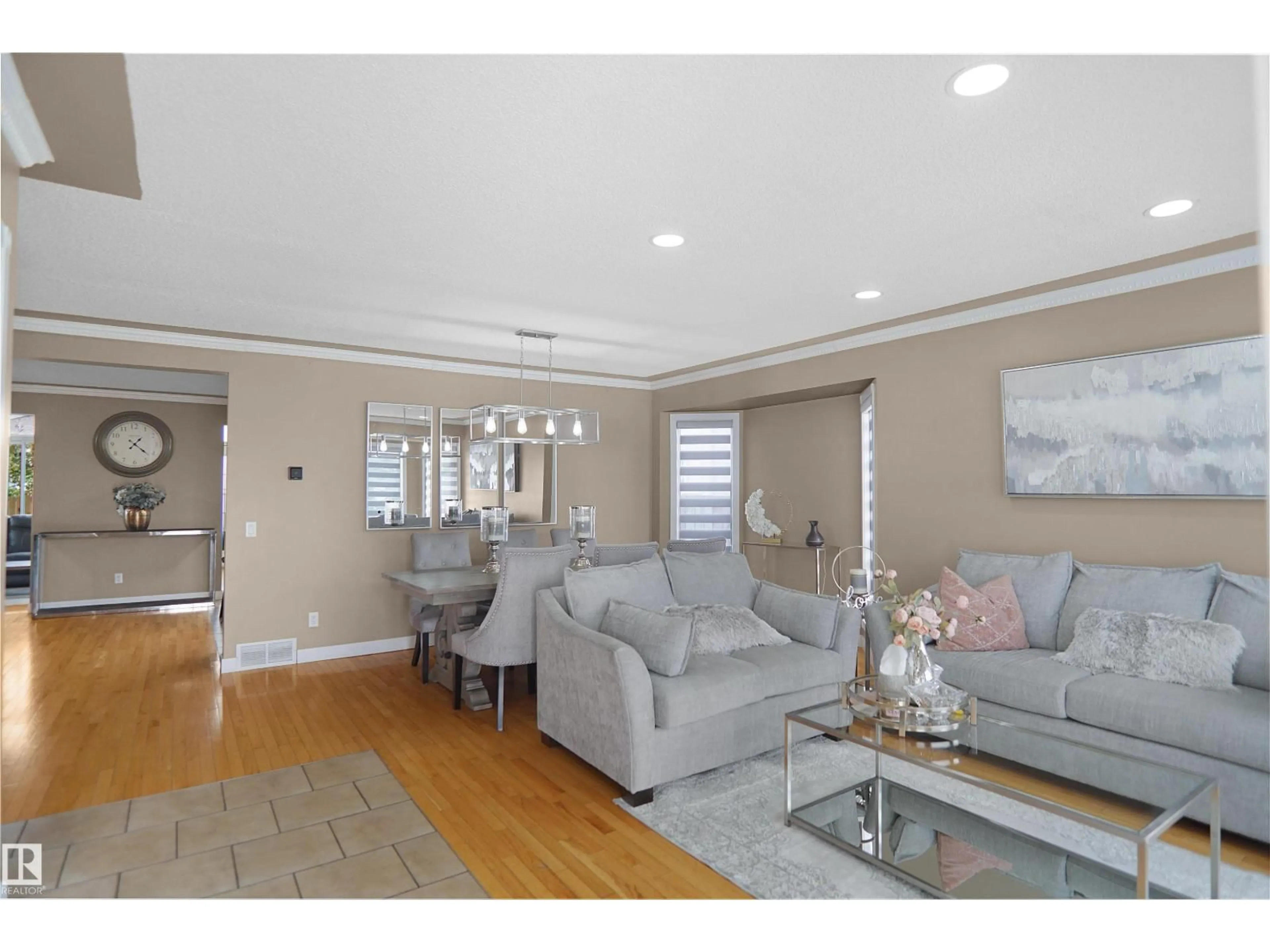 Living room with furniture, unknown for 15519 70 ST, Edmonton Alberta T5Z2Y6