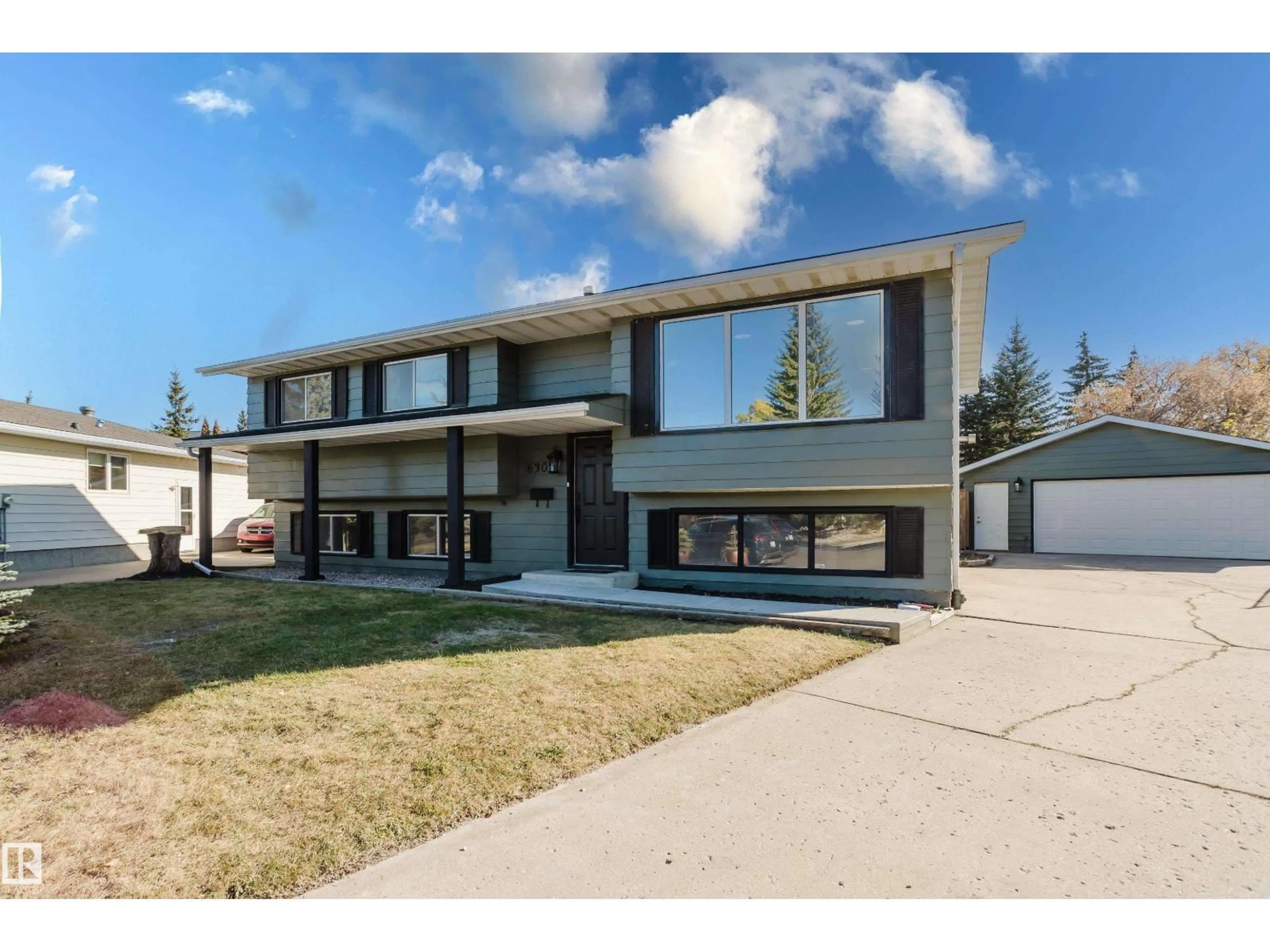 Unknown for 6303 179 ST, Edmonton Alberta T5T2P2