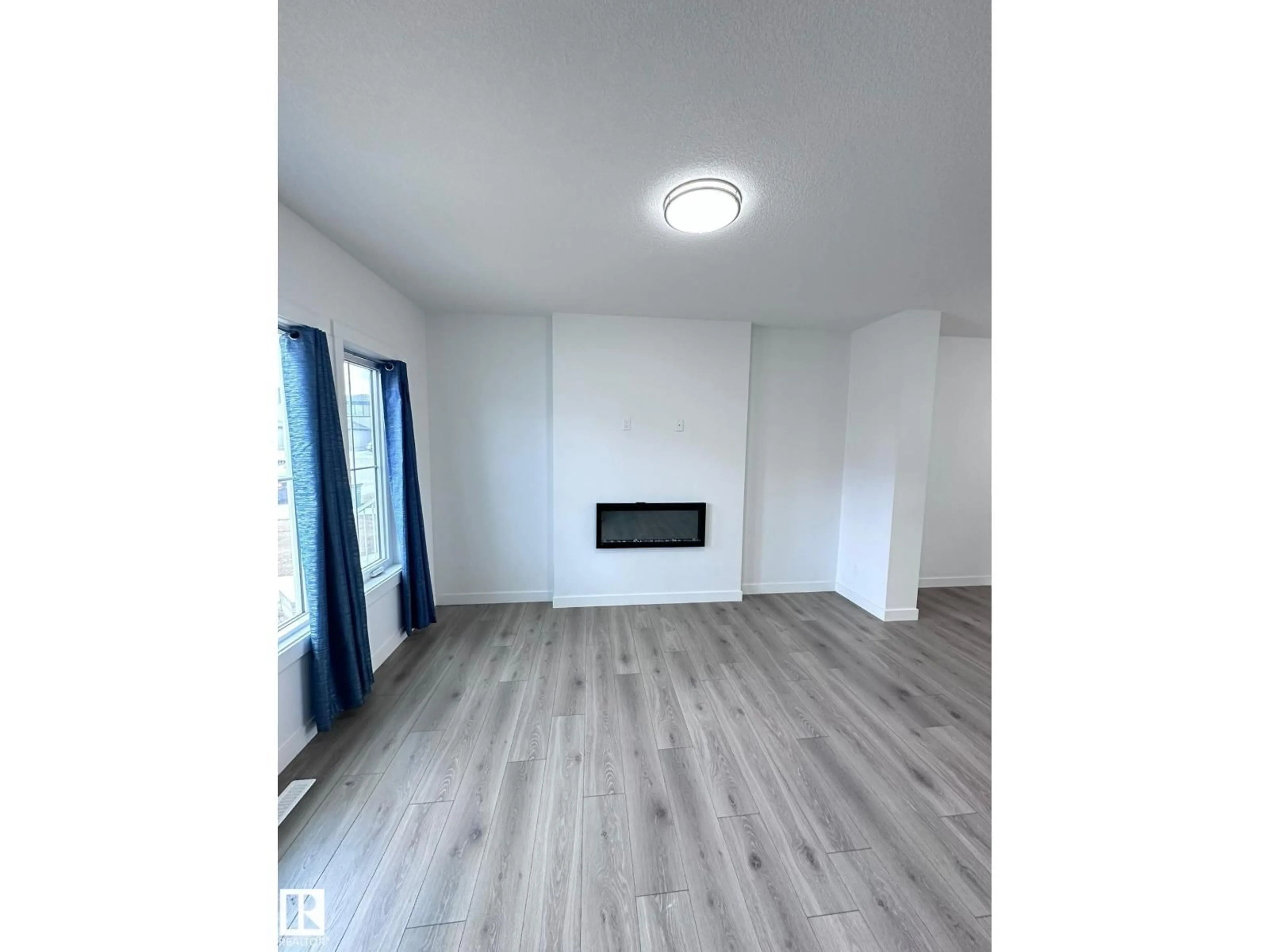 A pic of a room for 436 29 ST, Edmonton Alberta T6X3E7
