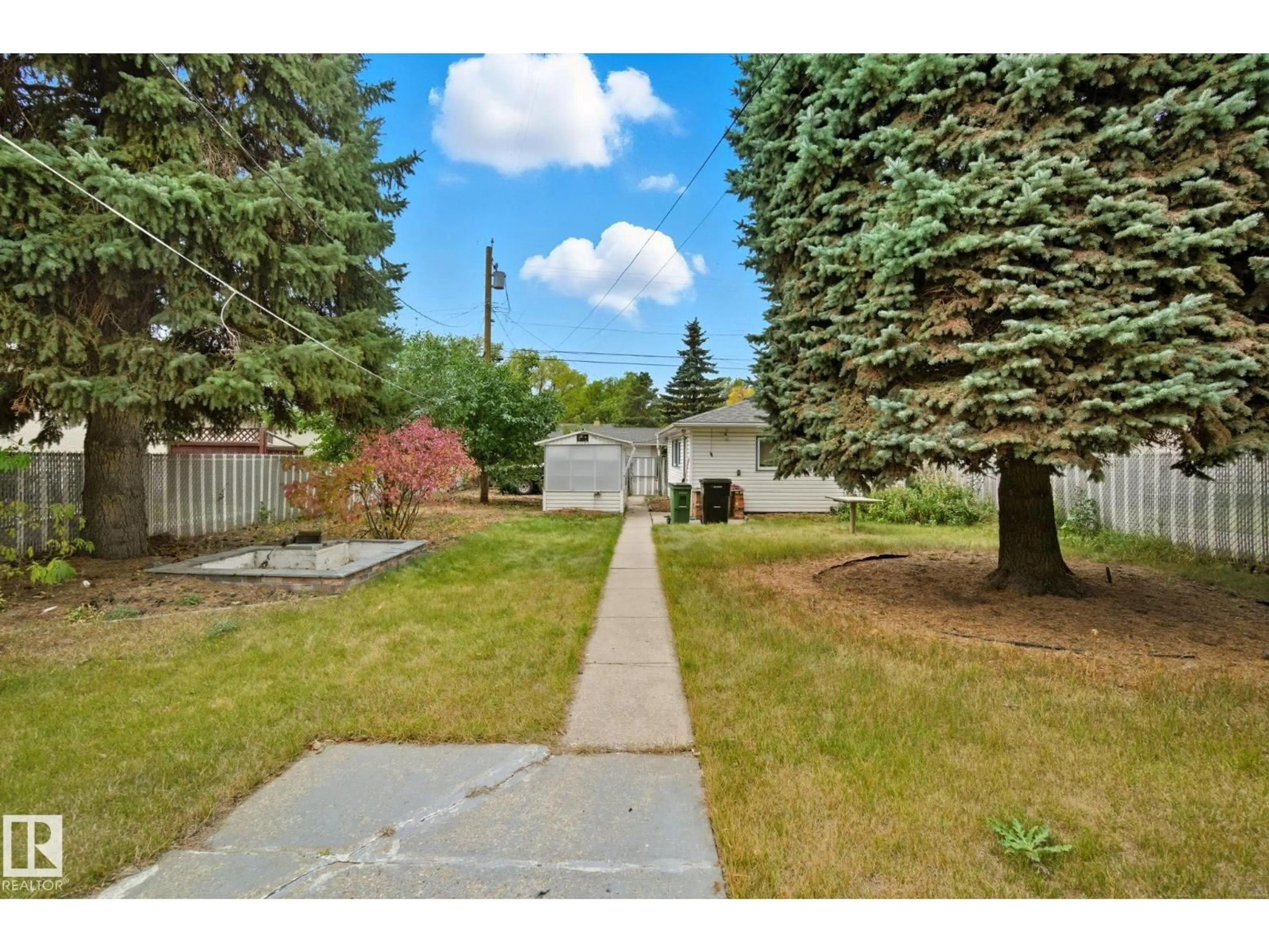 Unknown for NW - 12414 88 ST, Edmonton Alberta T5B3T2
