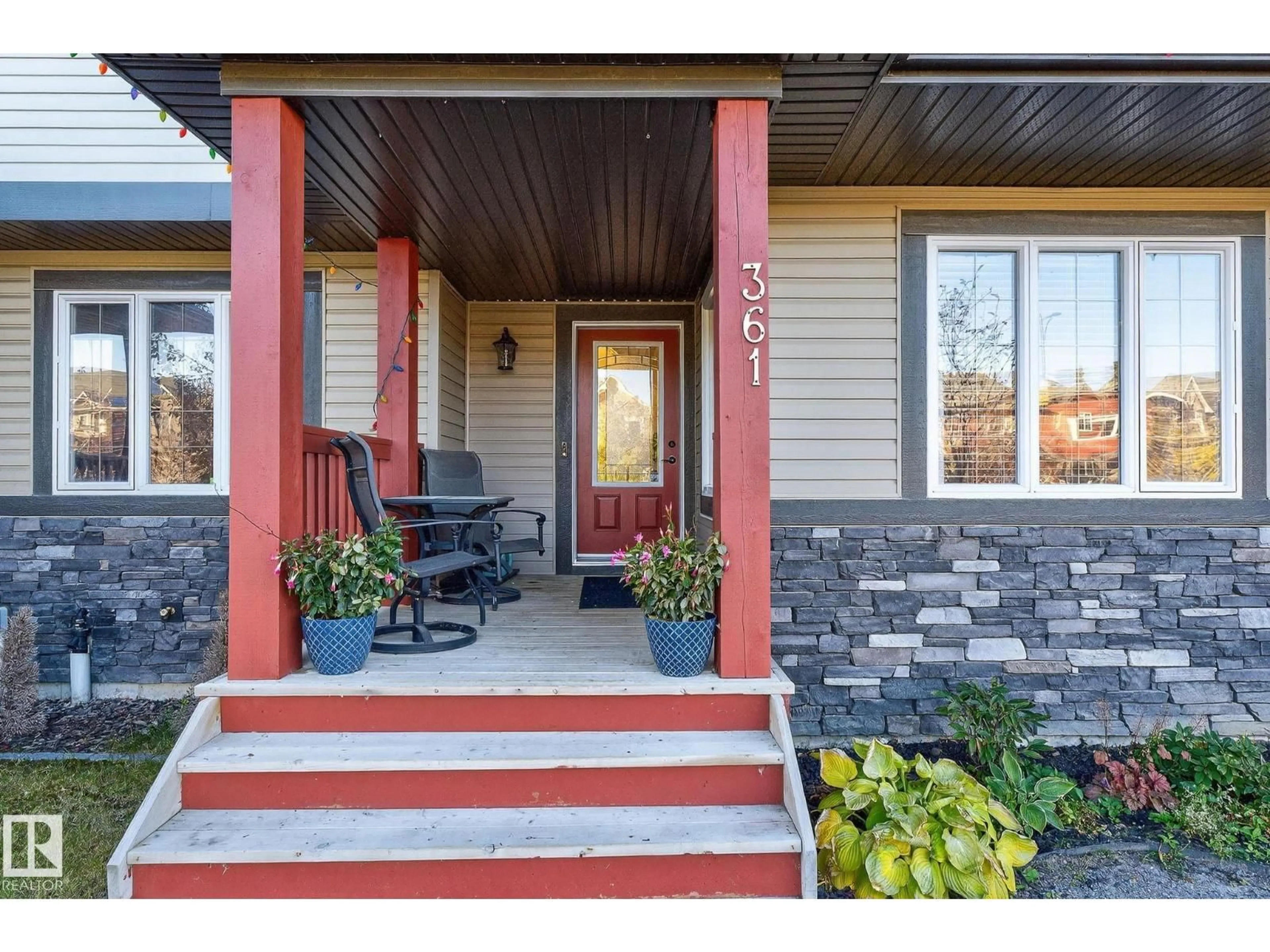 Indoor entryway for 361 NELSON DR, Spruce Grove Alberta T7X0N9